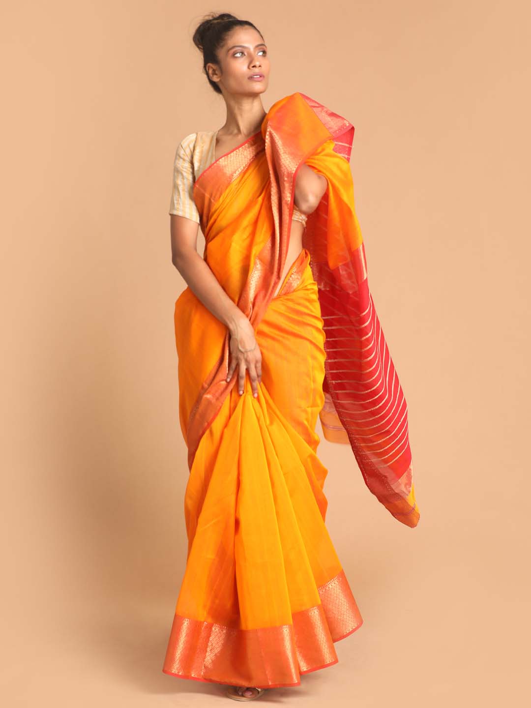 Indethnic Maheshwari Handloom Silk Cotton Saree - View 1