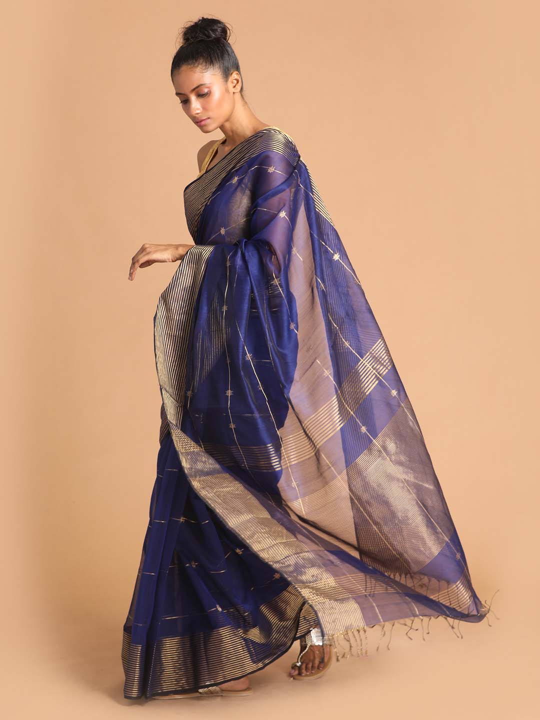 Indethnic Maheshwari Handloom Silk Cotton Saree - View 2