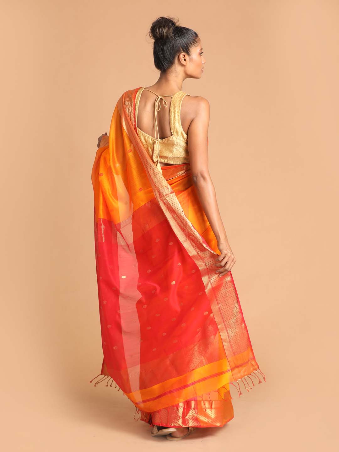 Indethnic Maheshwari Handloom Silk Cotton Saree - View 3