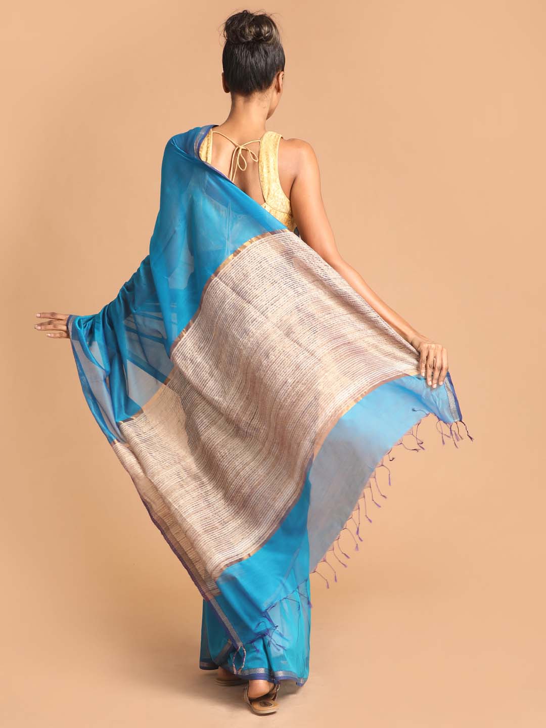 Indethnic Maheshwari Handloom Silk Cotton Saree - View 3