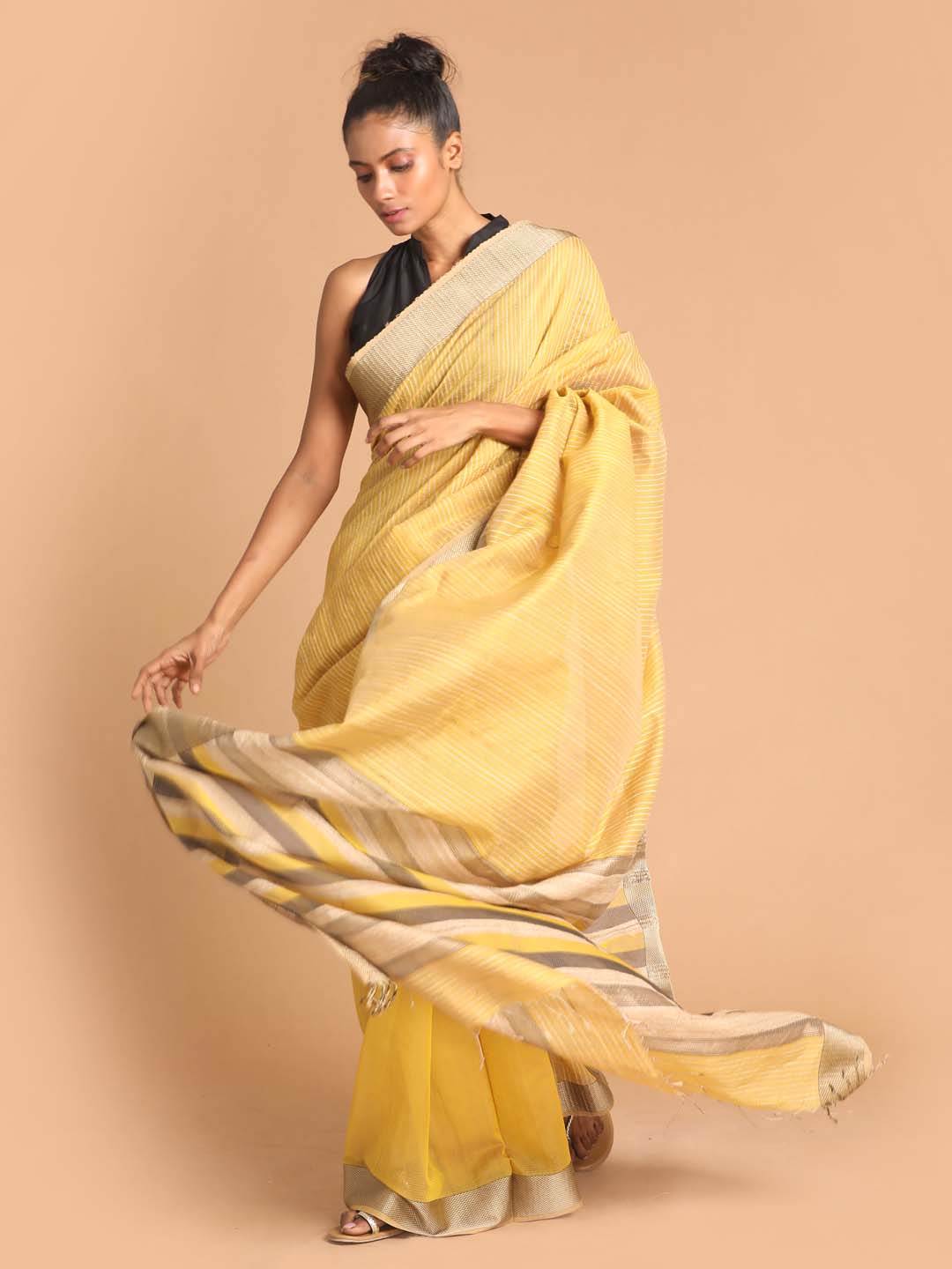 Indethnic Maheshwari Handloom Silk Cotton Saree - View 2