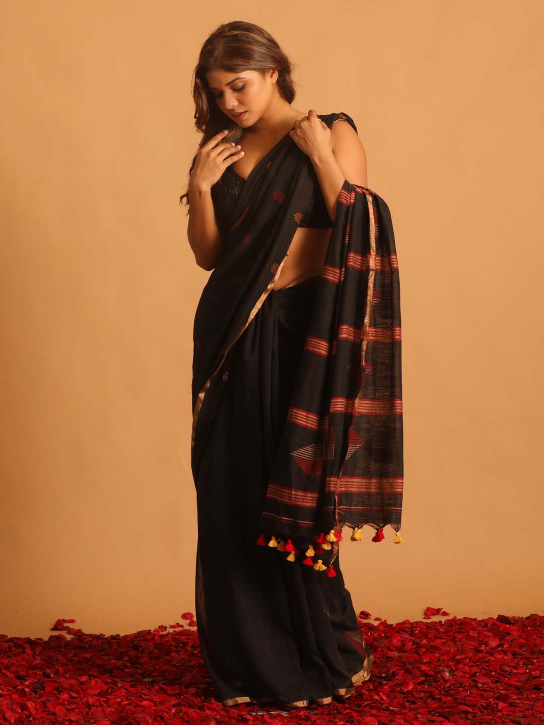 Indethnic Black Pure Cotton Woven Design Design Sarees - View 2