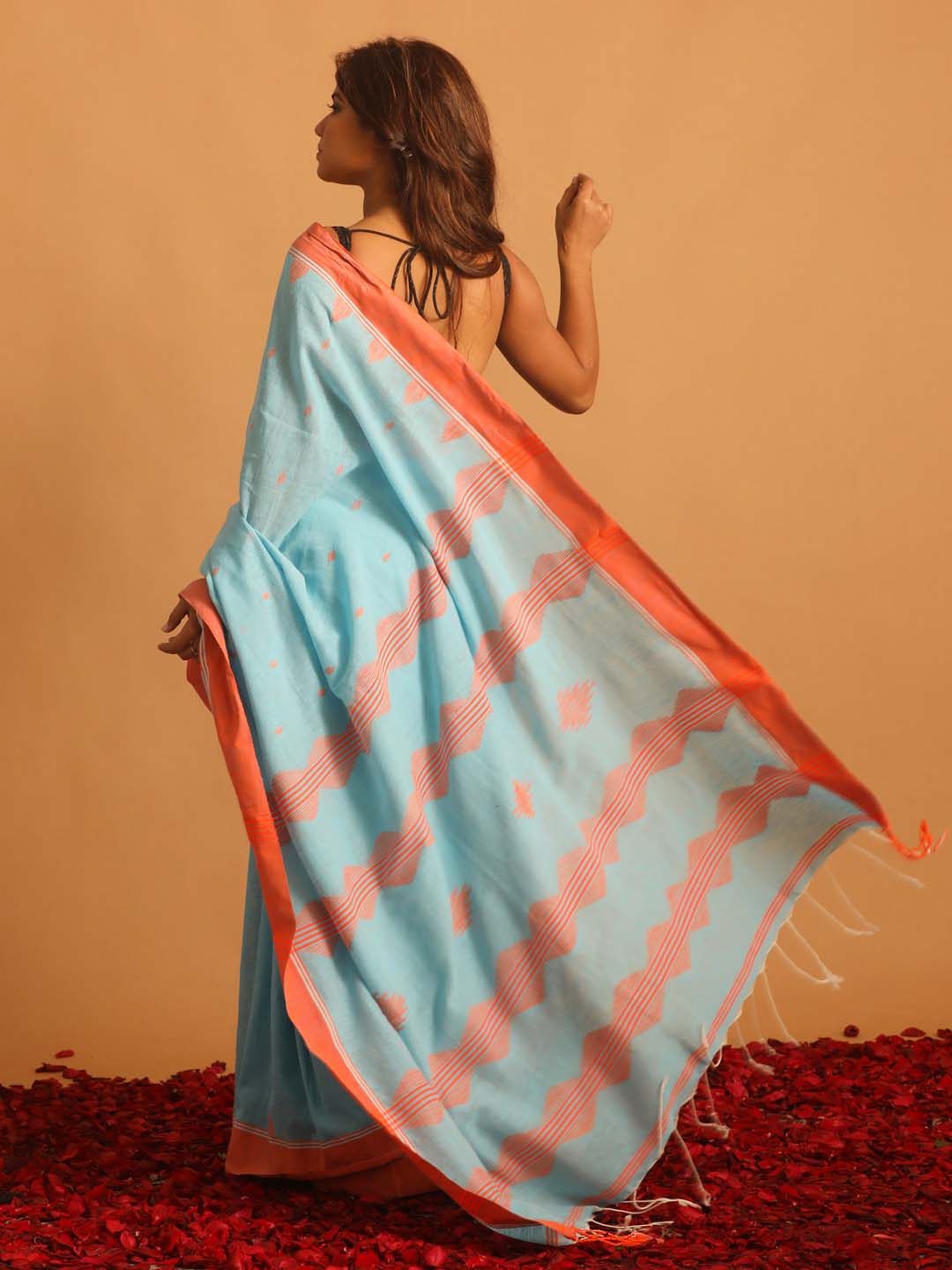 Indethnic Blue Pure Cotton Woven Design Design Sarees - View 3