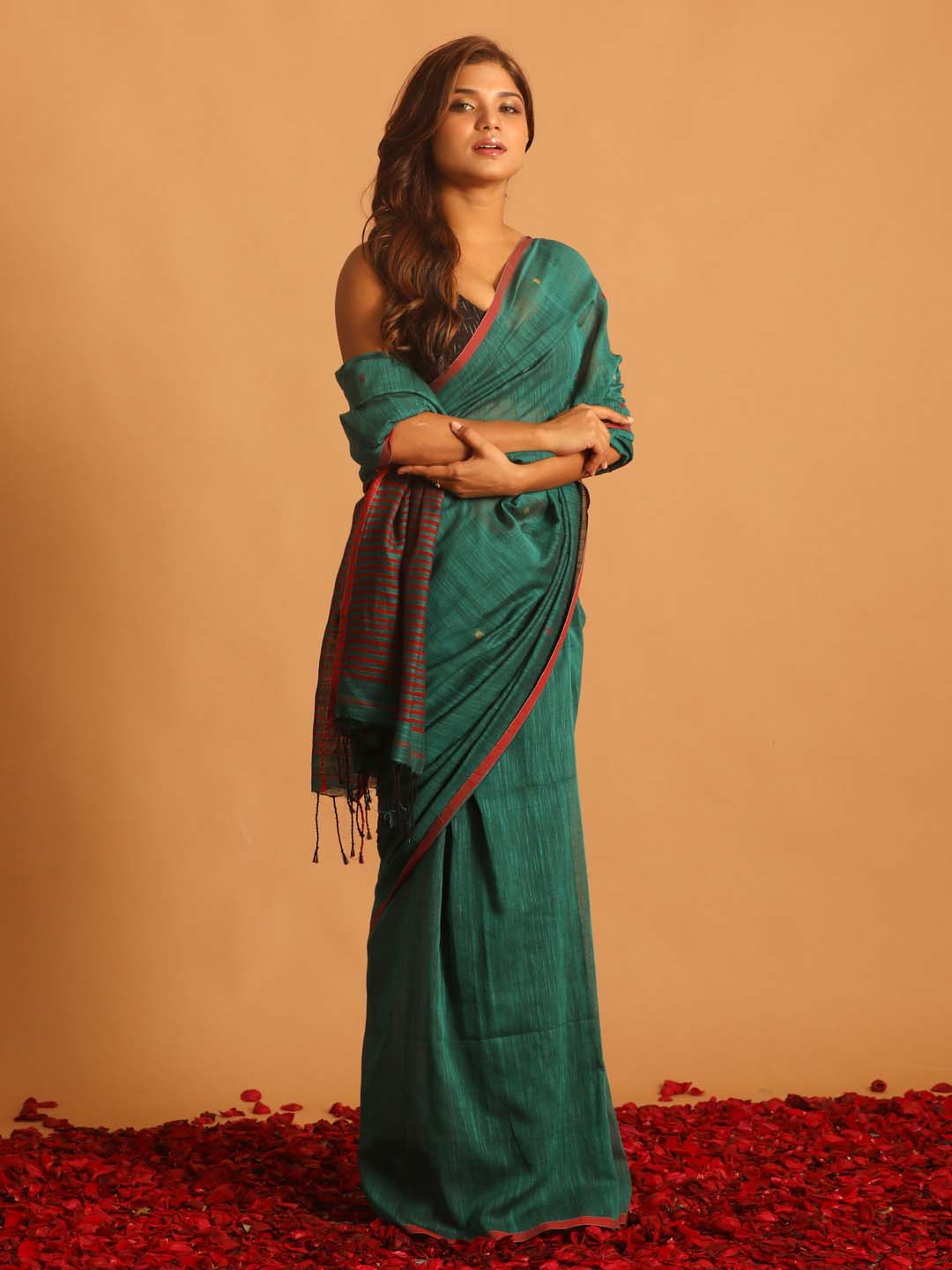 Indethnic Green Pure Cotton Woven Design Design Sarees - View 1