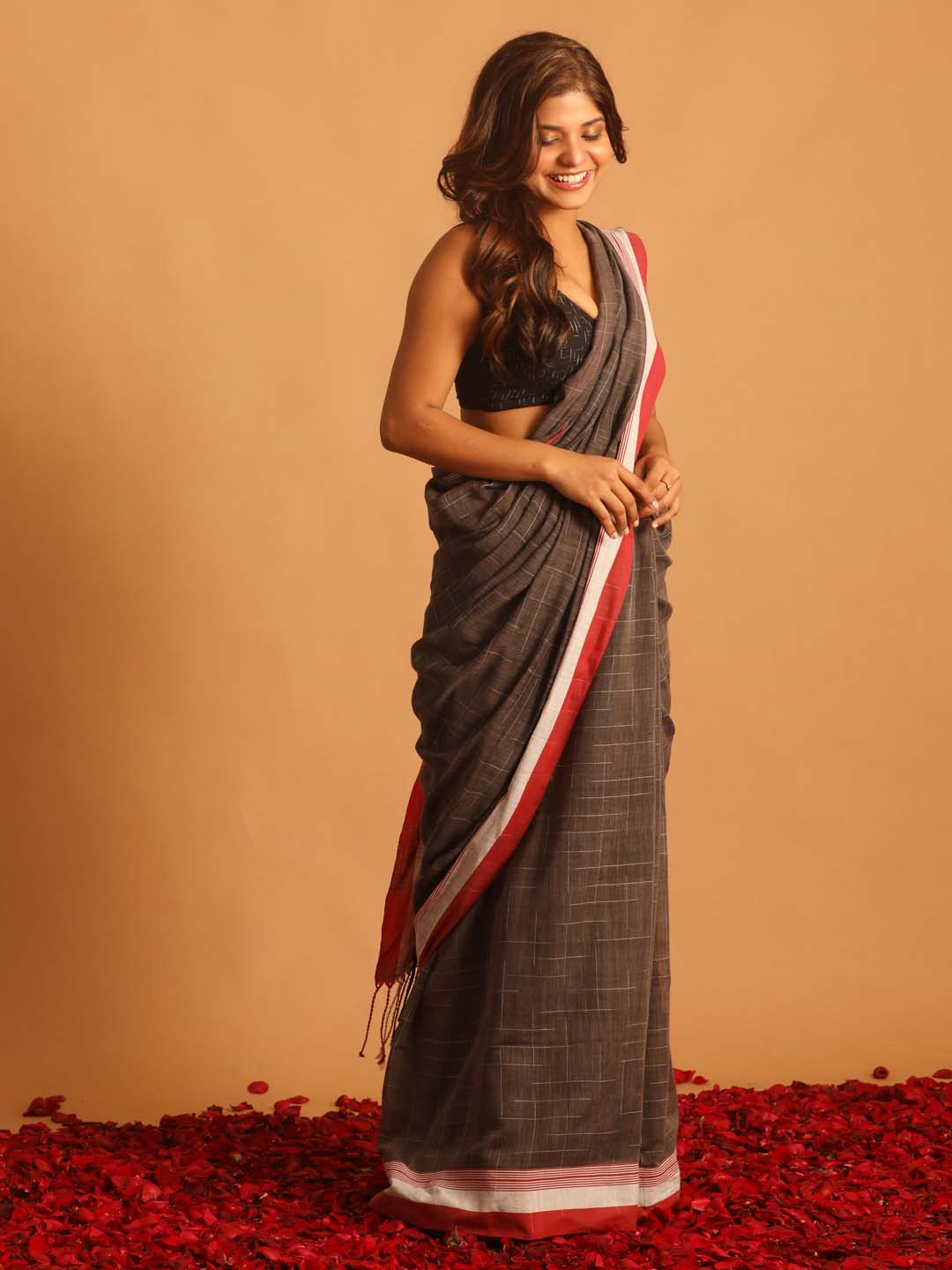 Indethnic Grey Pure Cotton Woven Design Design Sarees - View 2