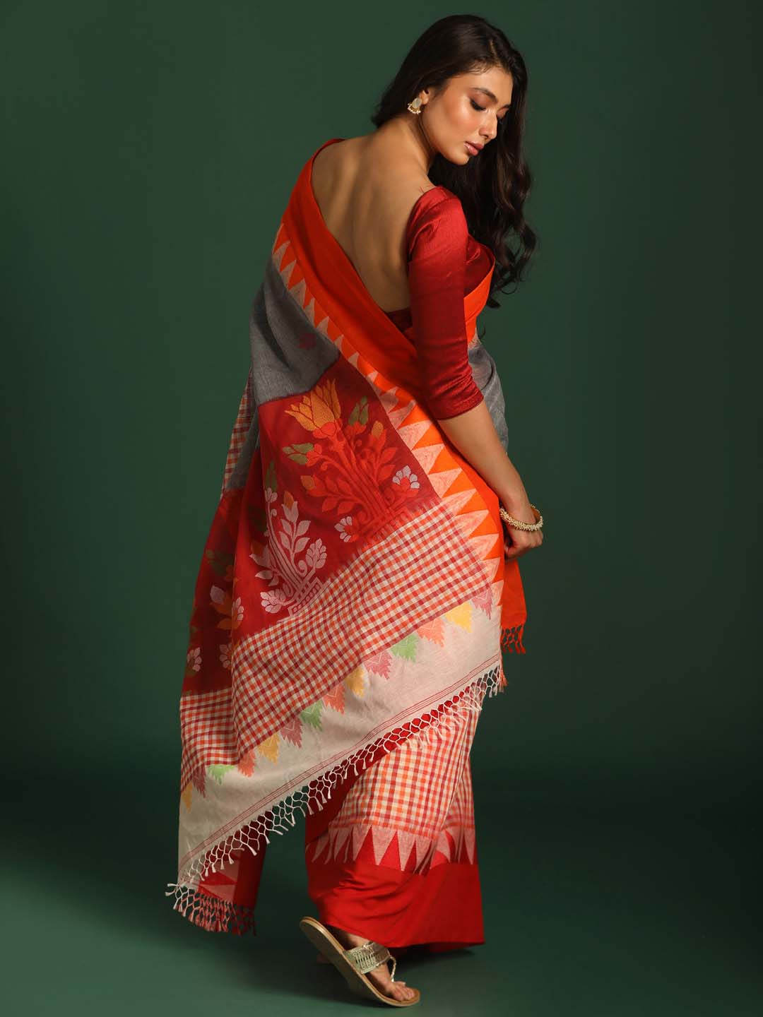 Indethnic Red and Grey Solid Colour Blocked Saree - View 3
