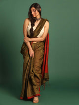 BROWN ELEGANCE (JAMDANI 100% PURE SILK SAREE)