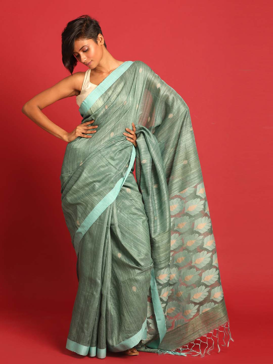 Indethnic Green Pure Silk Abstract Design Jamdani - View 1