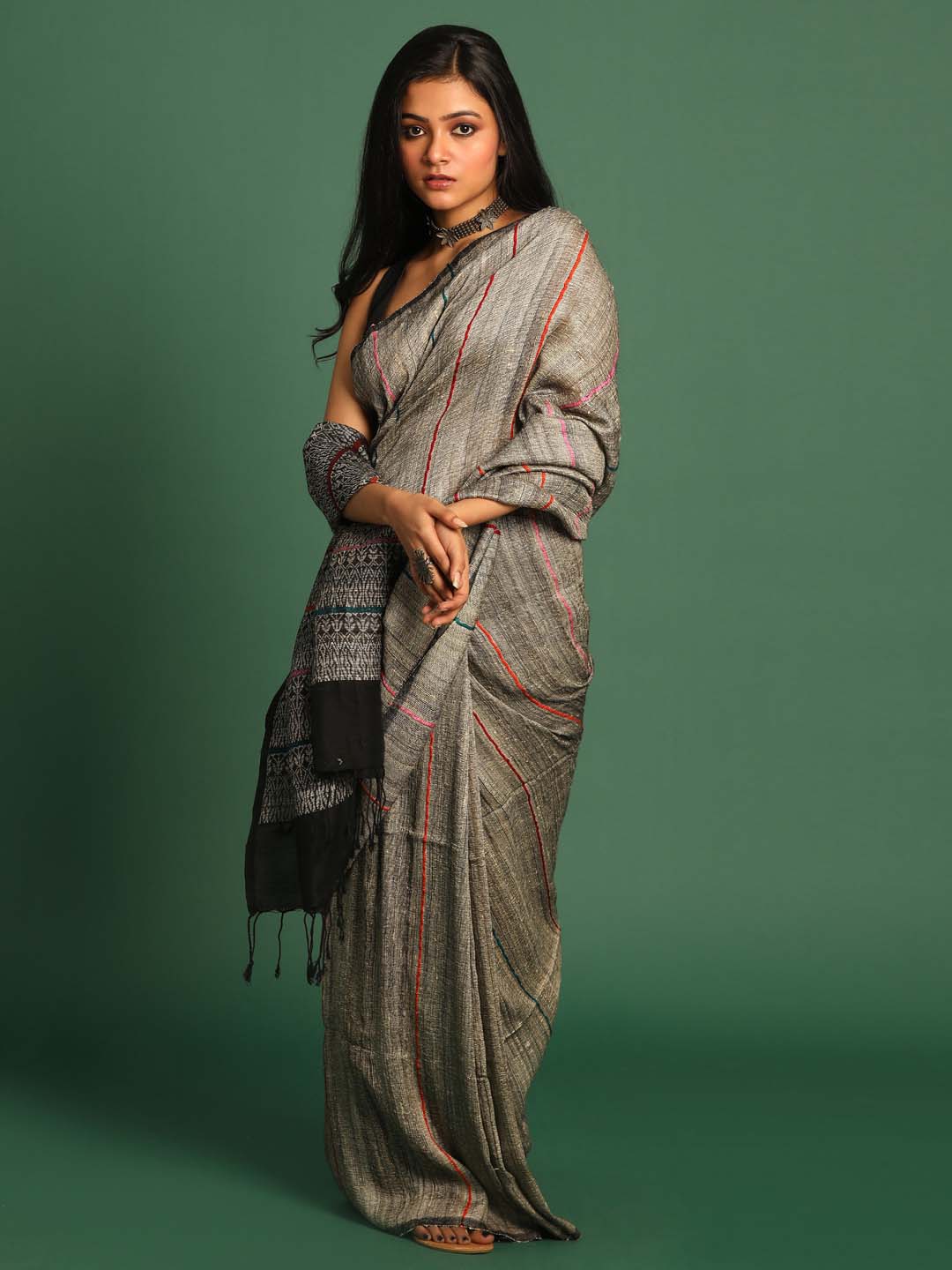 Indethnic Grey Pure Silk Ethnic Motifs Design Jamdani - View 1