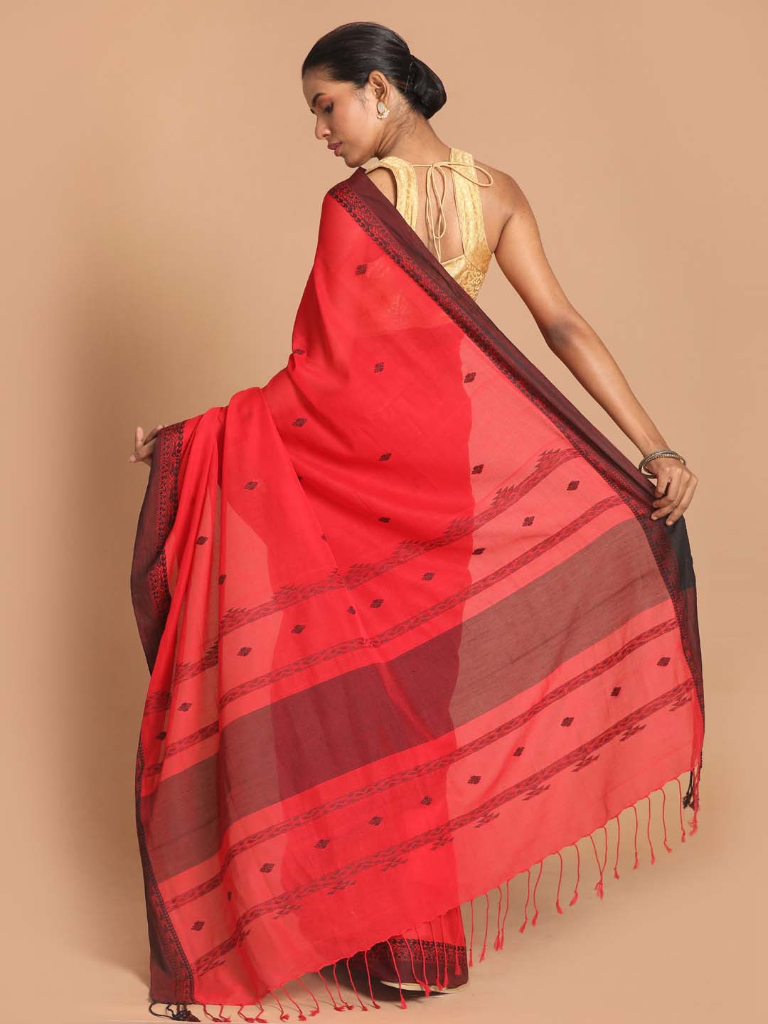 Indethnic Red Bengal Handloom Pure Cotton Saree Work Saree - View 3