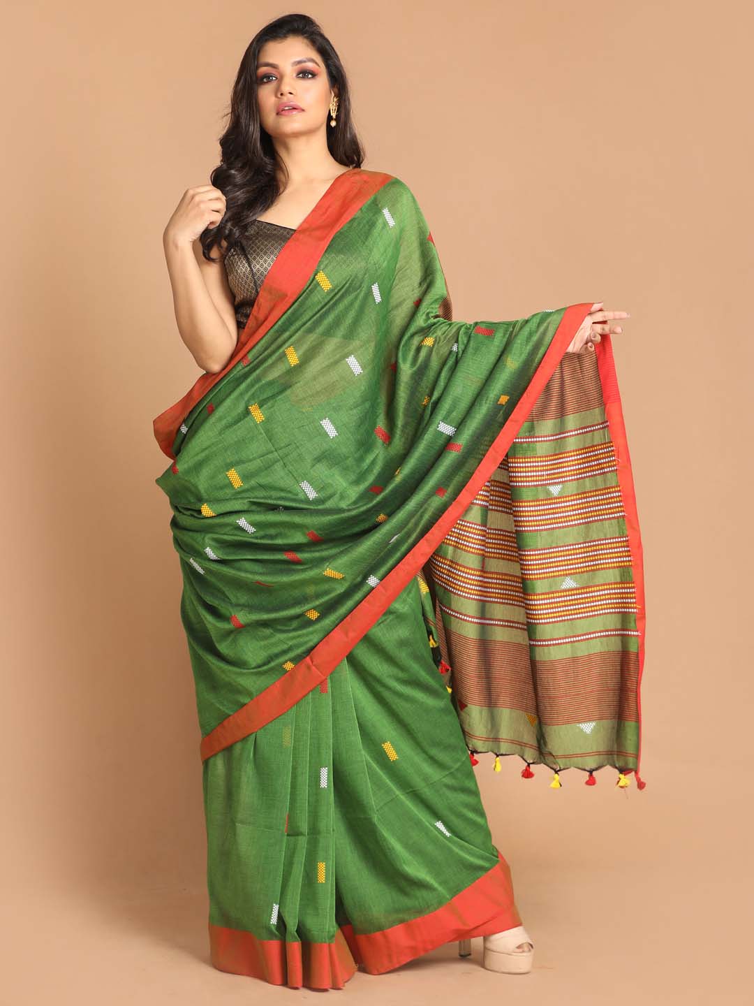 Indethnic Green Bengal Handloom Pure Cotton Saree Work Saree - View 1