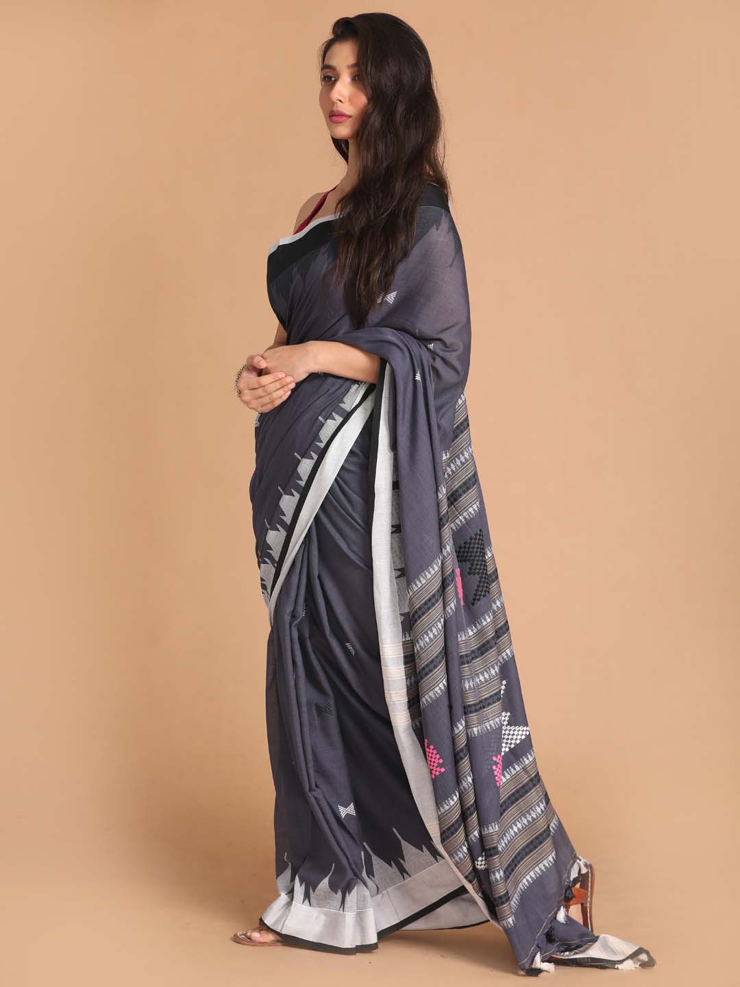 Indethnic Grey Bengal Handloom Pure Cotton Saree Daily Saree - View 2