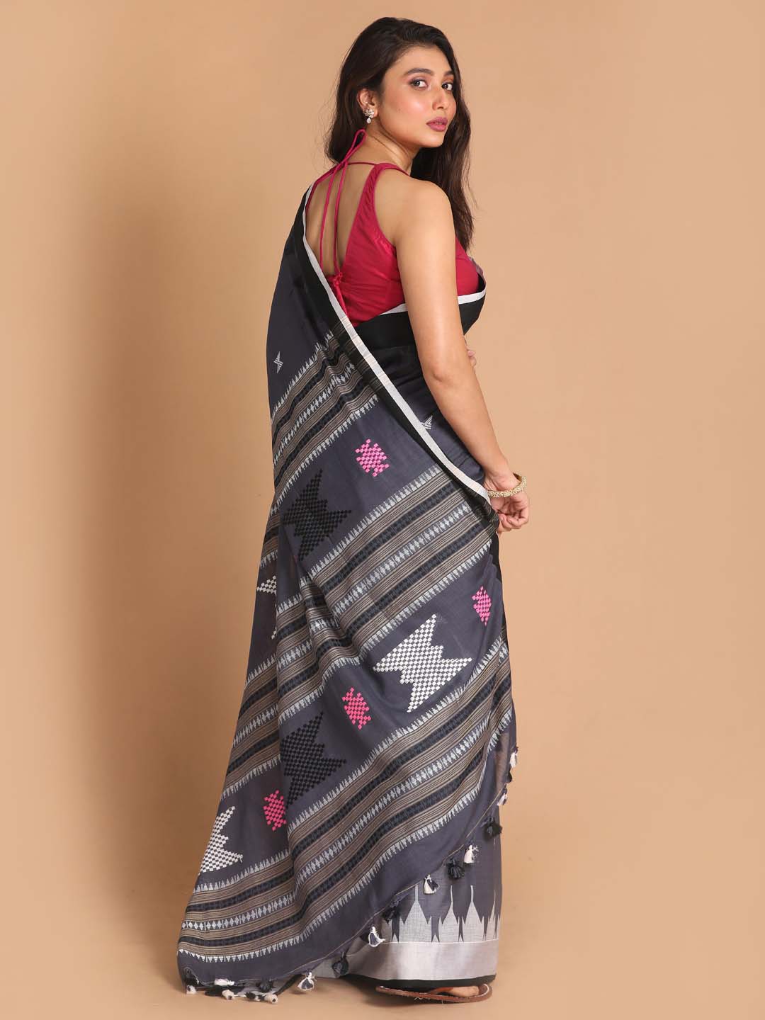 Indethnic Grey Bengal Handloom Pure Cotton Saree Daily Saree - View 3