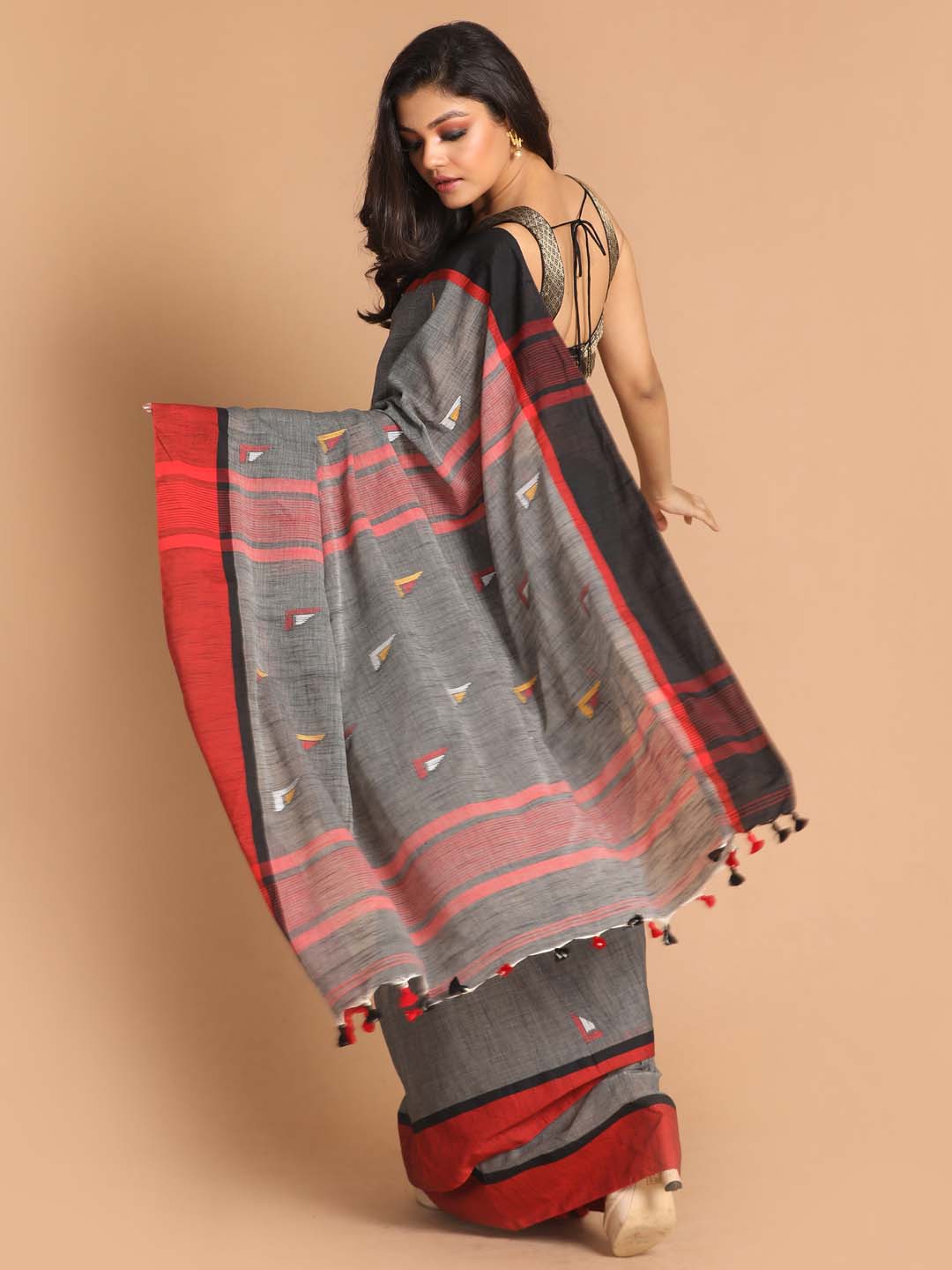 Indethnic Grey Bengal Handloom Pure Cotton Saree Work Saree - View 3