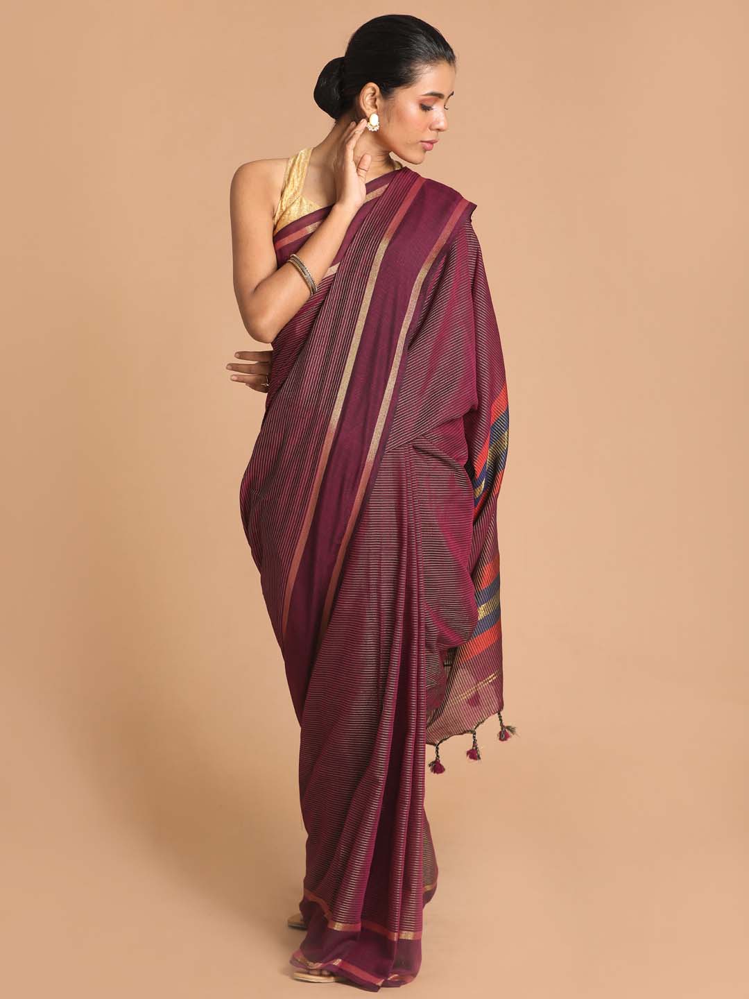 Indethnic Maroon Bengal Handloom Pure Cotton Saree Work Saree - View 1