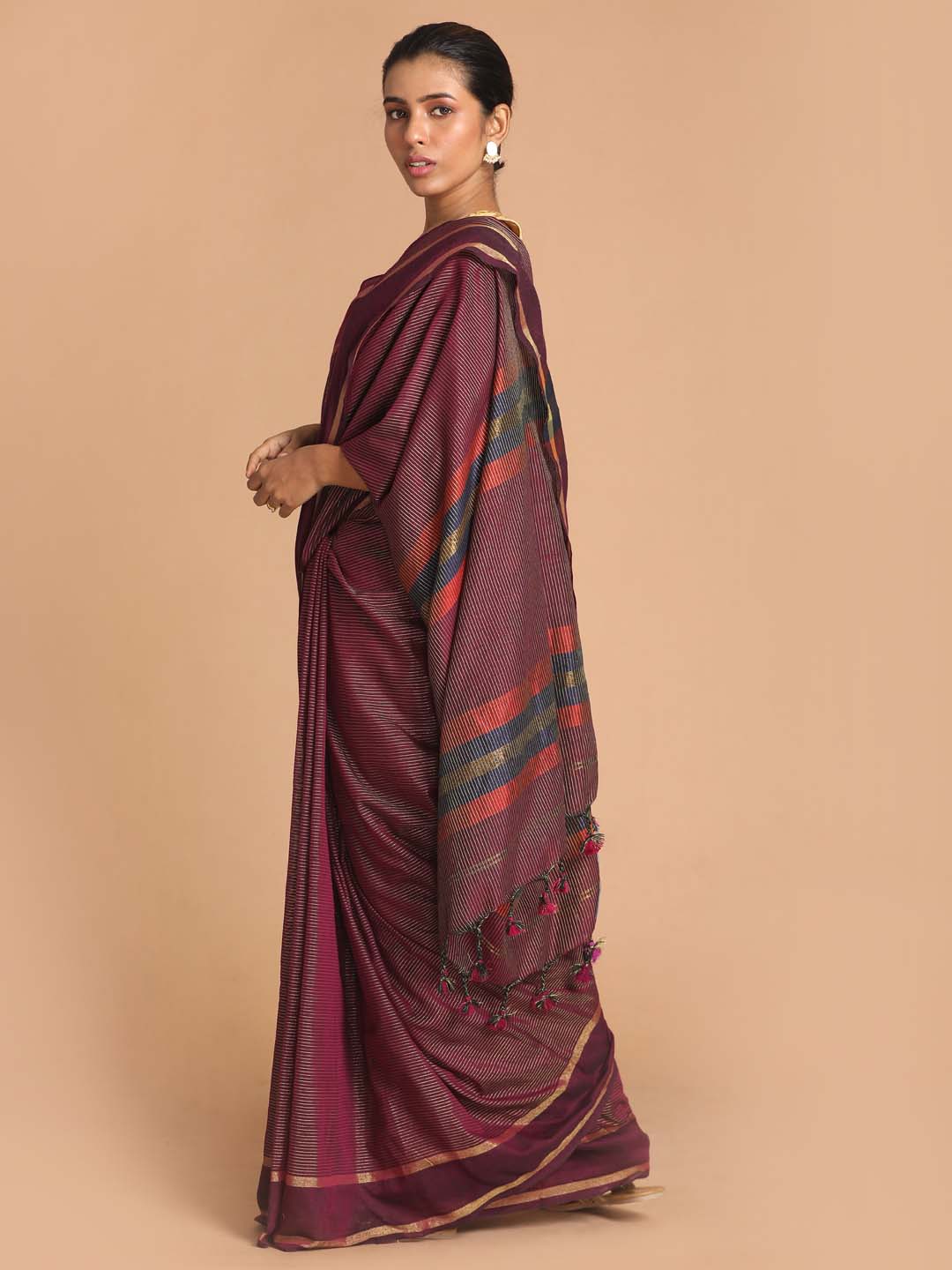 Indethnic Maroon Bengal Handloom Pure Cotton Saree Work Saree - View 2