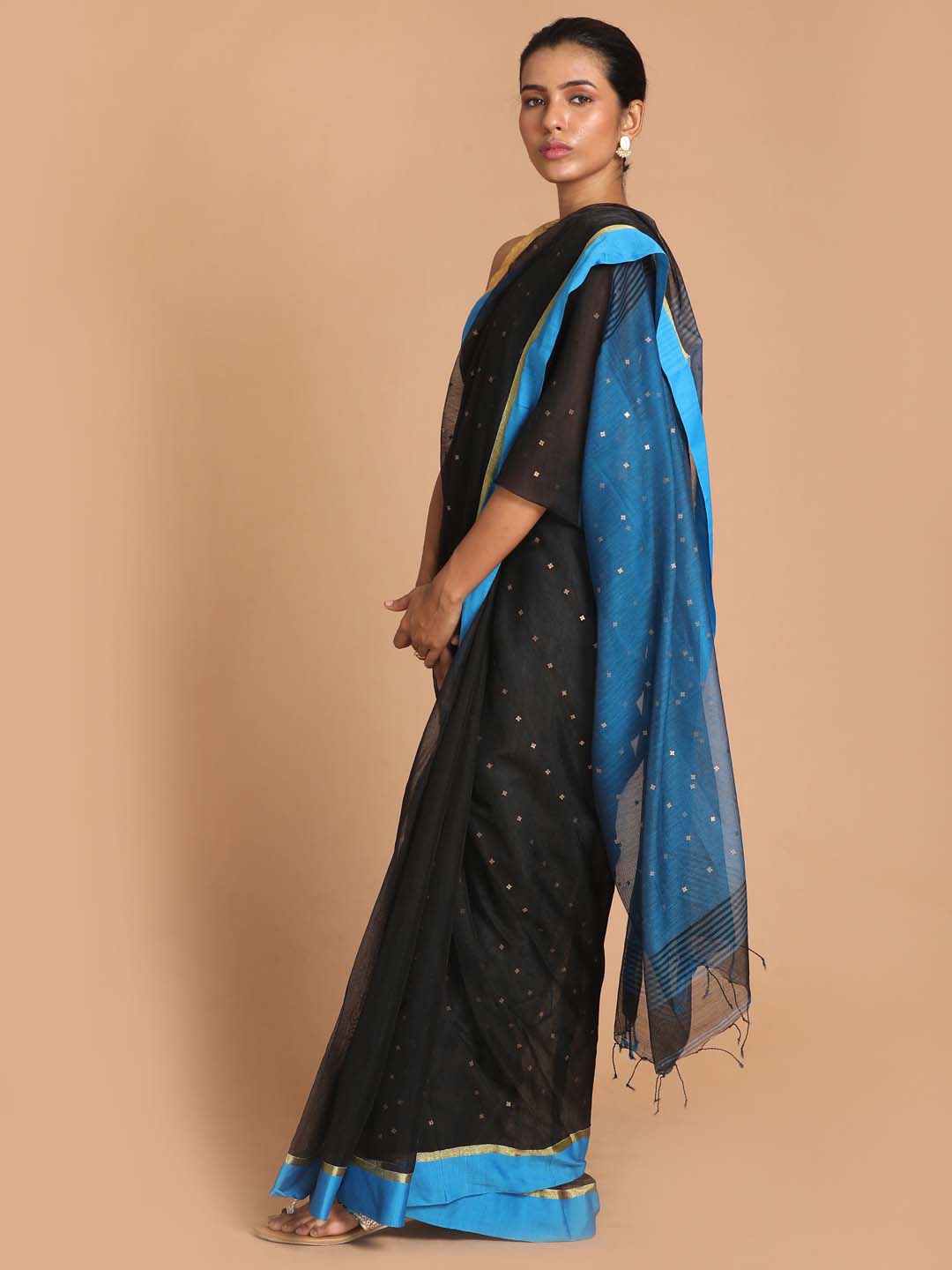 Indethnic Black Bengal Handloom Cotton Blend Work Saree - View 2