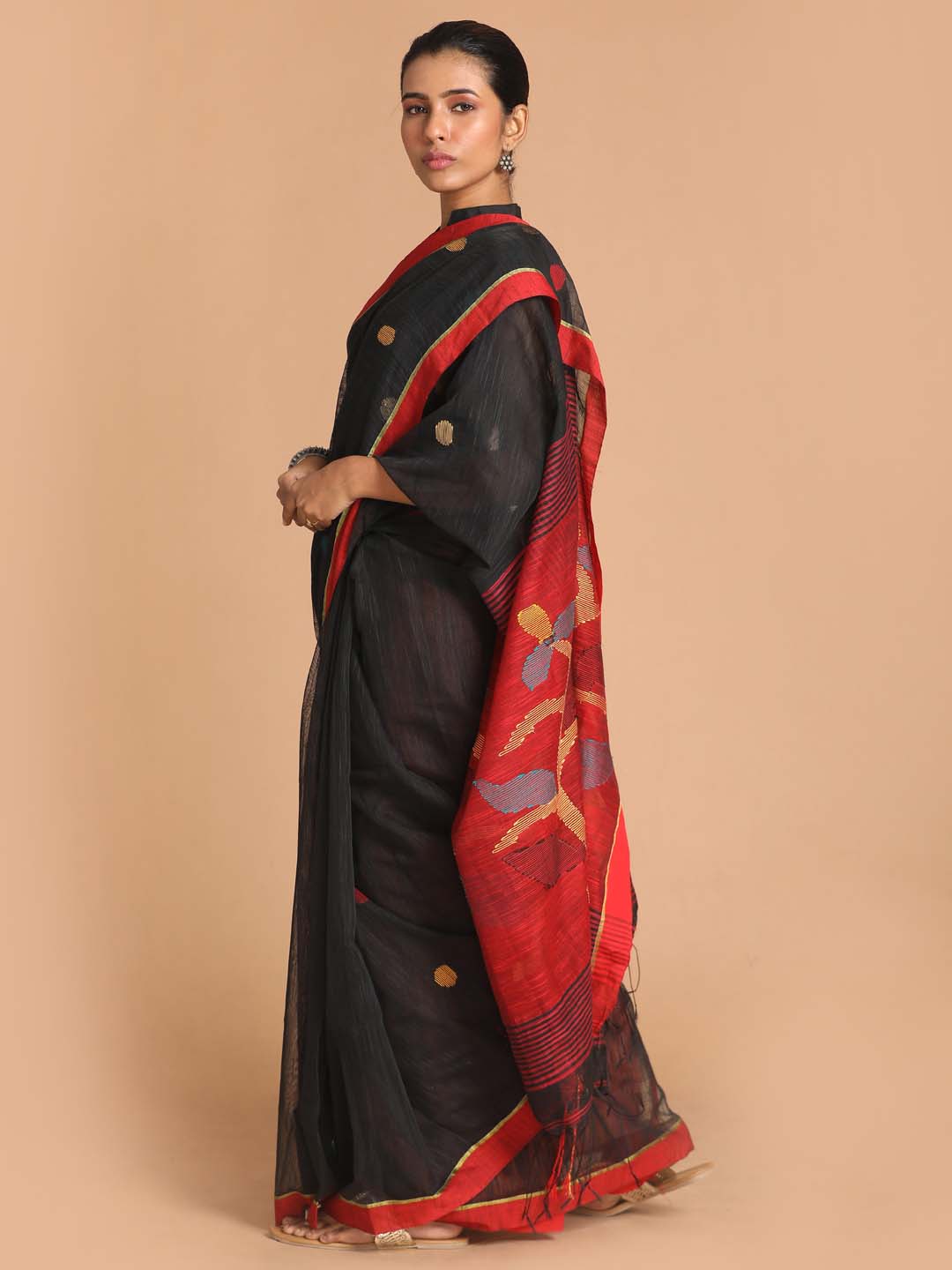 Indethnic Black Bengal Handloom Cotton Blend Work Saree - View 2