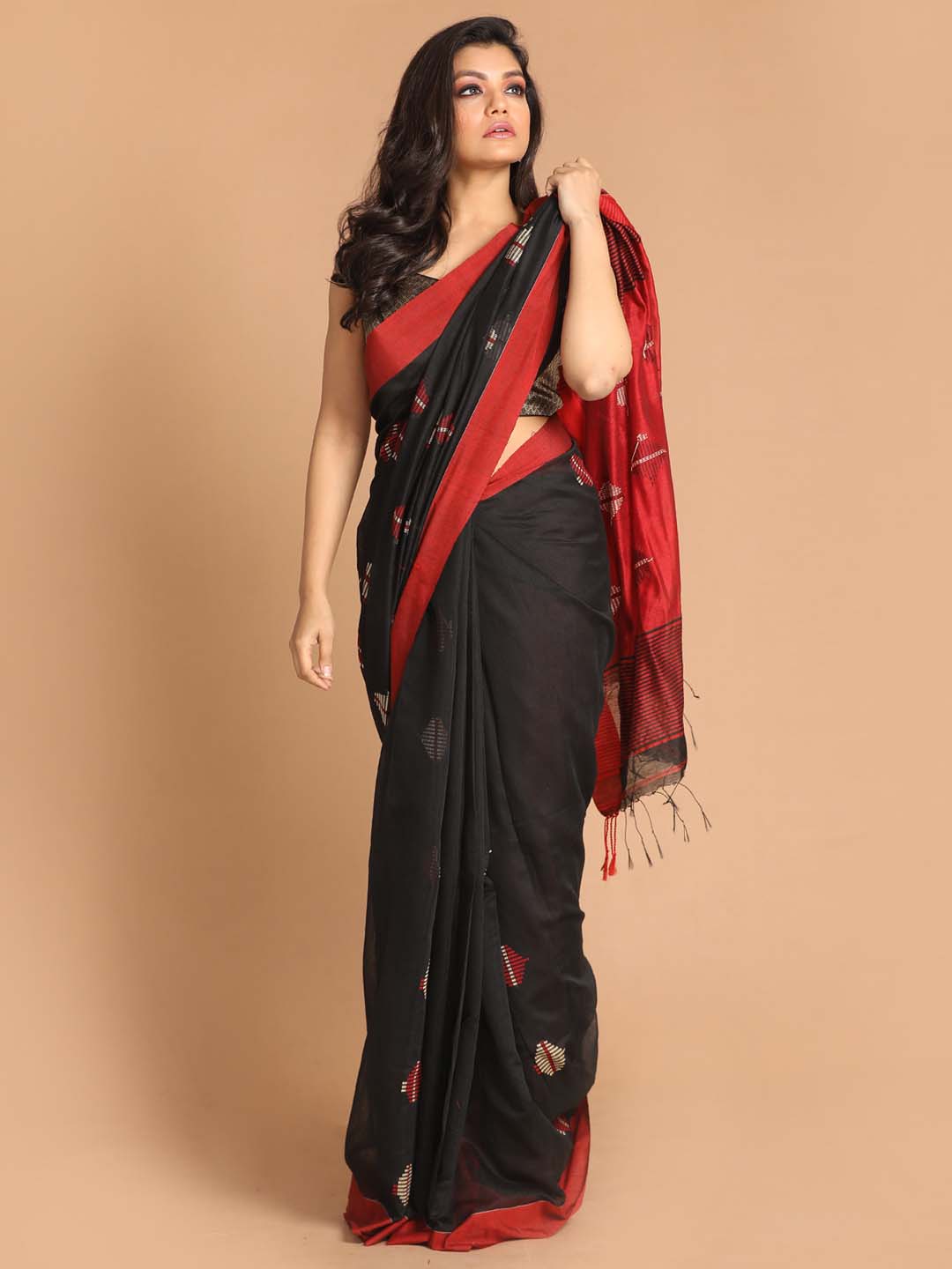 Indethnic Black Bengal Handloom Cotton Blend Work Saree - View 1