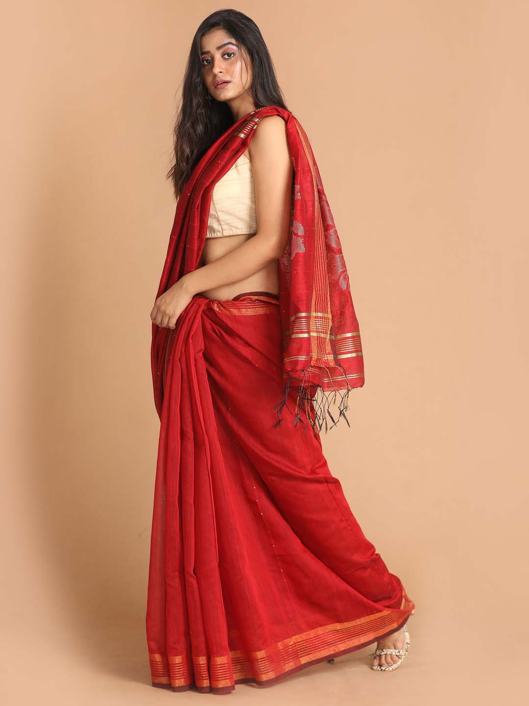 Indethnic Red Bengal Handloom Cotton Blend Party Saree - View 1