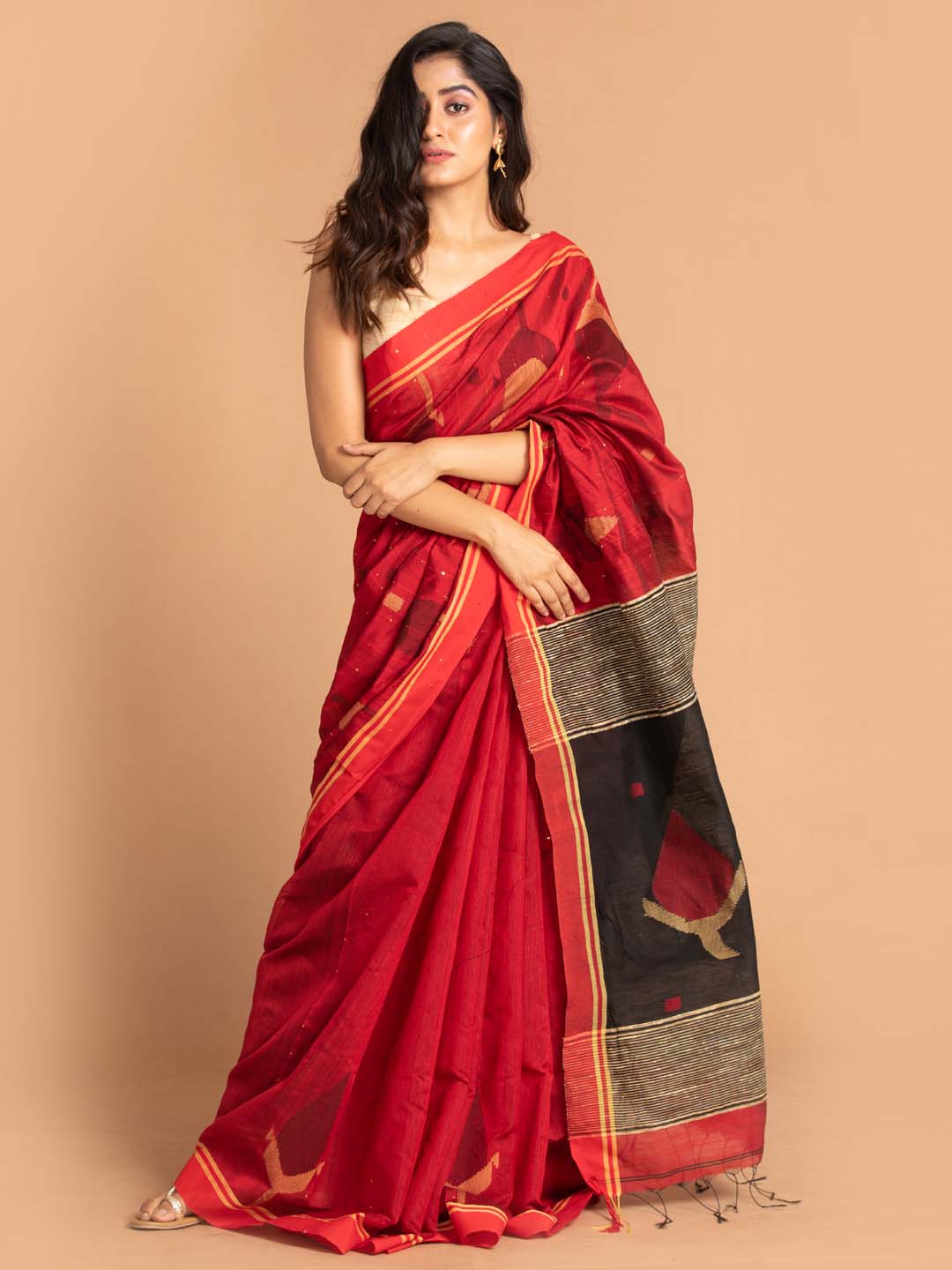 Indethnic Red Bengal Handloom Cotton Blend Work Saree - View 1