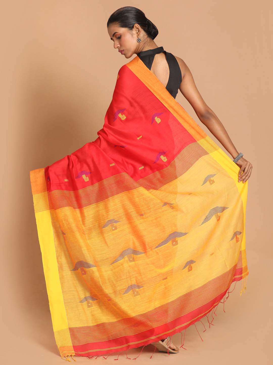 Indethnic Red Bengal Handloom Cotton Blend Work Saree - View 3