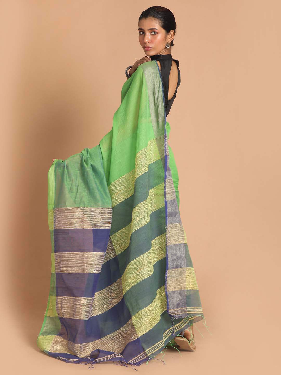 Indethnic Green Bengal Handloom Cotton Blend Work Saree - View 3