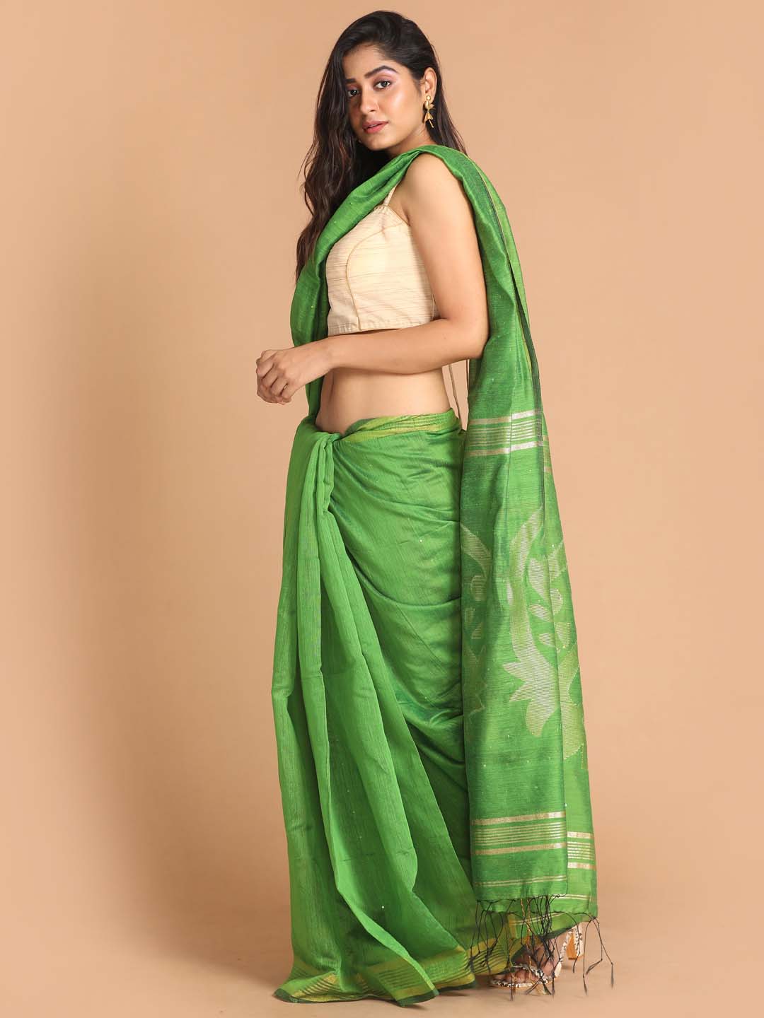 Indethnic Green Bengal Handloom Cotton Blend Work Saree - View 2