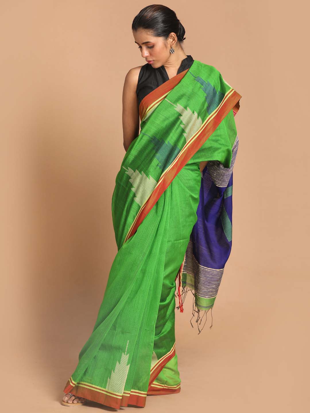 Indethnic Green Bengal Handloom Cotton Blend Work Saree - View 1