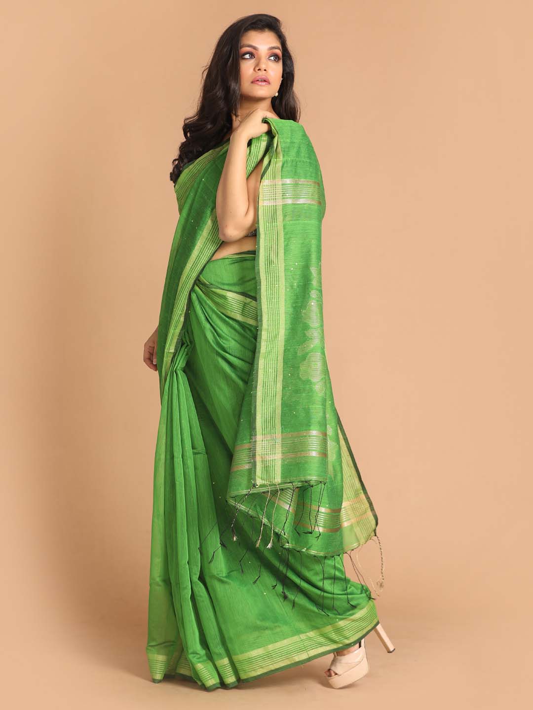 Indethnic Green Bengal Handloom Cotton Blend Party Saree - View 2