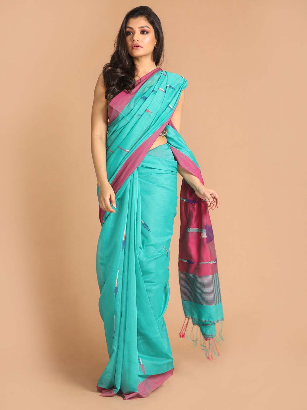 Indethnic Green Bengal Handloom Cotton Blend Work Saree - View 1