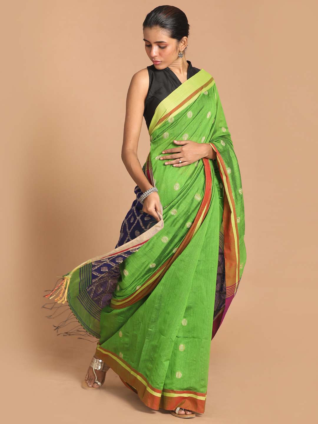 Indethnic Green Bengal Handloom Cotton Blend Work Saree - View 1