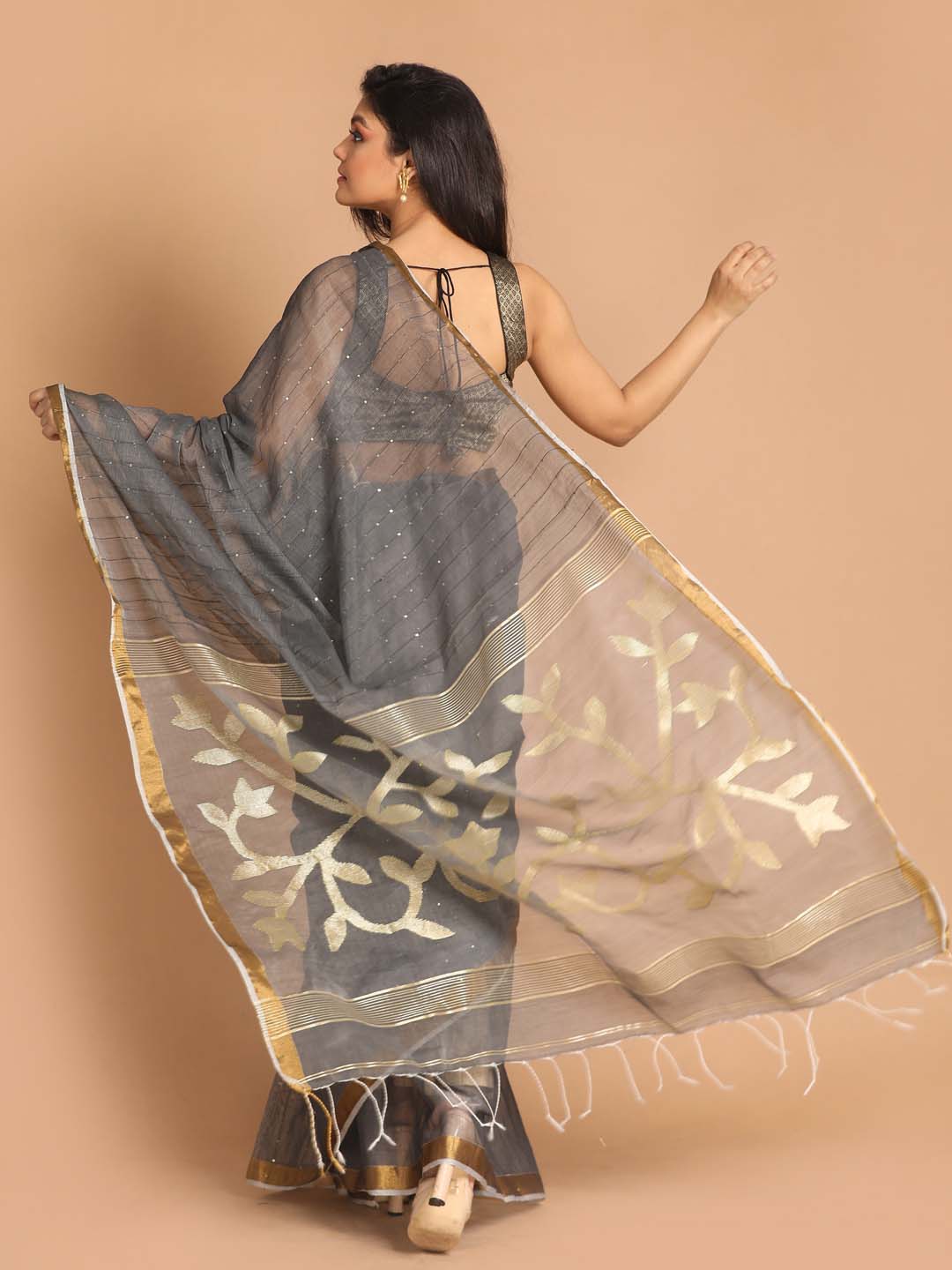 Indethnic Grey Bengal Handloom Cotton Blend Work Saree - View 3