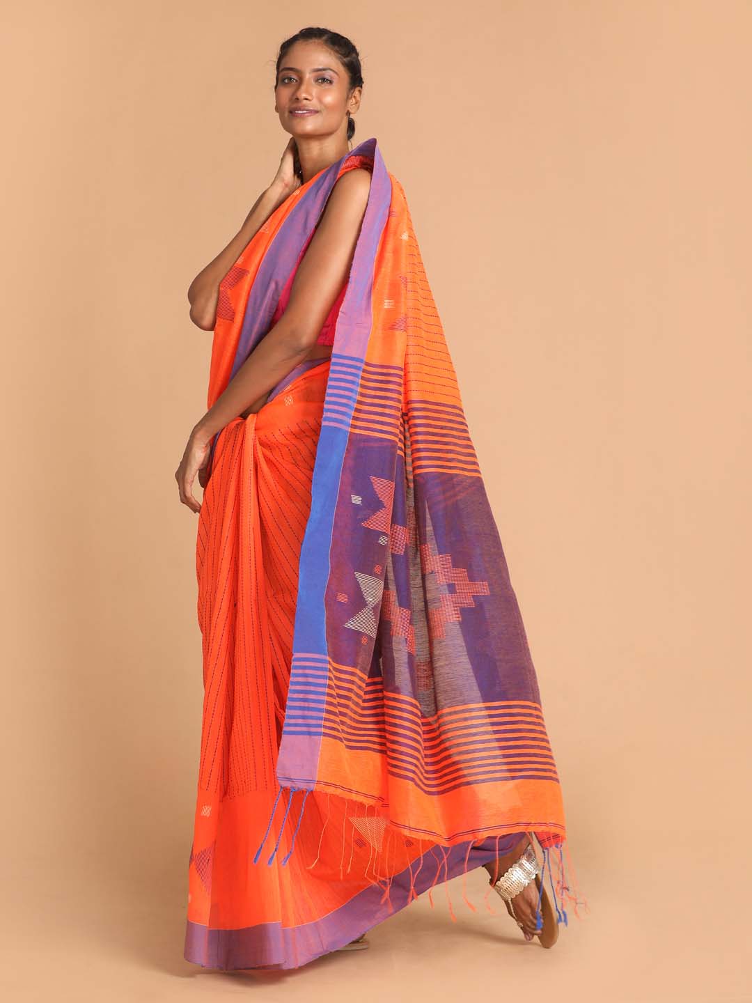 Indethnic Orange Bengal Handloom Cotton Blend Work Saree - View 2