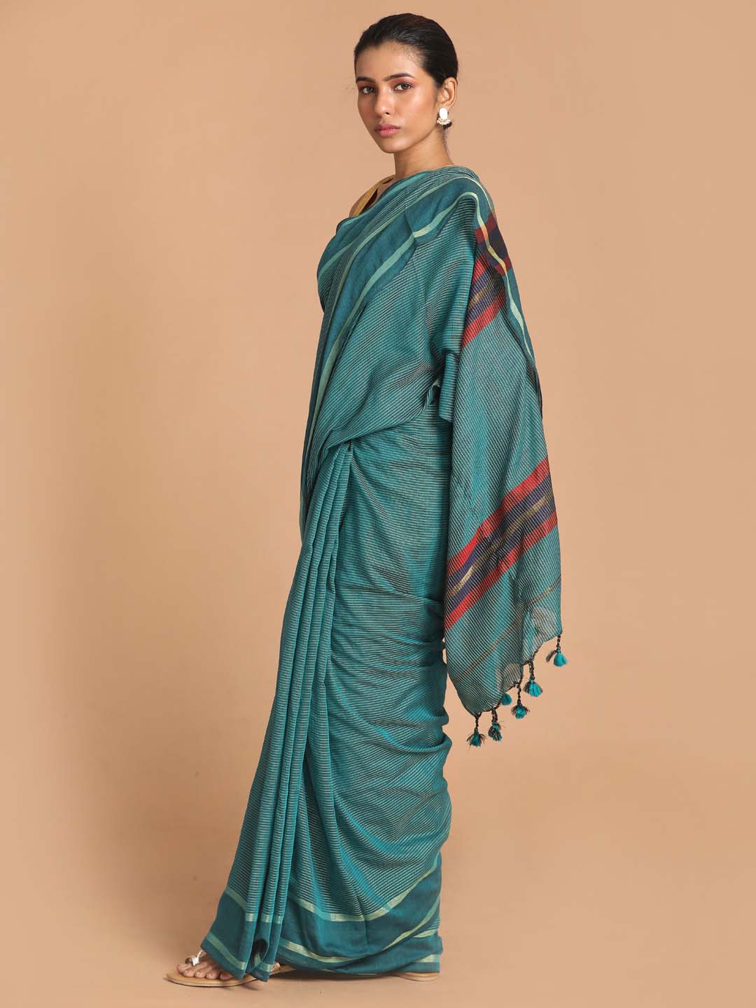 Indethnic Teal Bengal Handloom Cotton Blend Work Saree - View 2