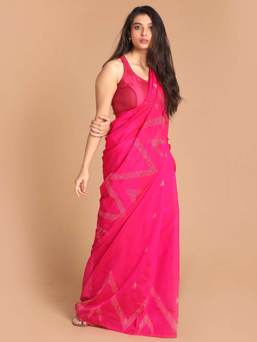 Indethnic Pink Bengal Handloom Cotton Blend Work Saree - View 2