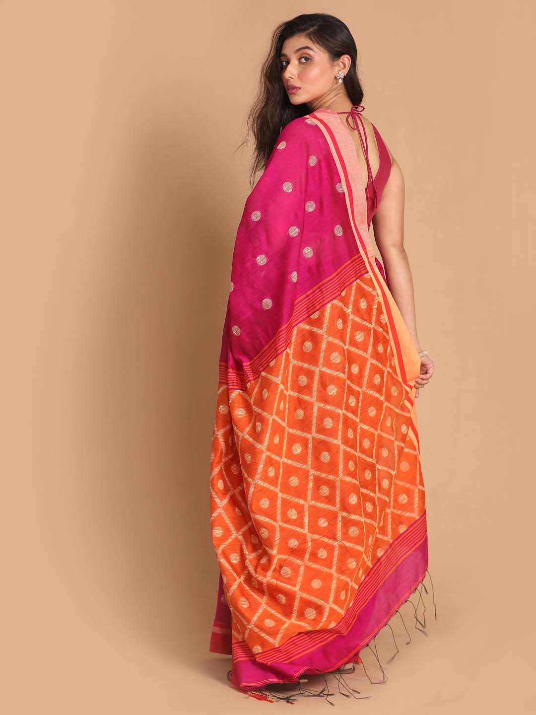 Indethnic Pink Bengal Handloom Cotton Blend Work Saree - View 3