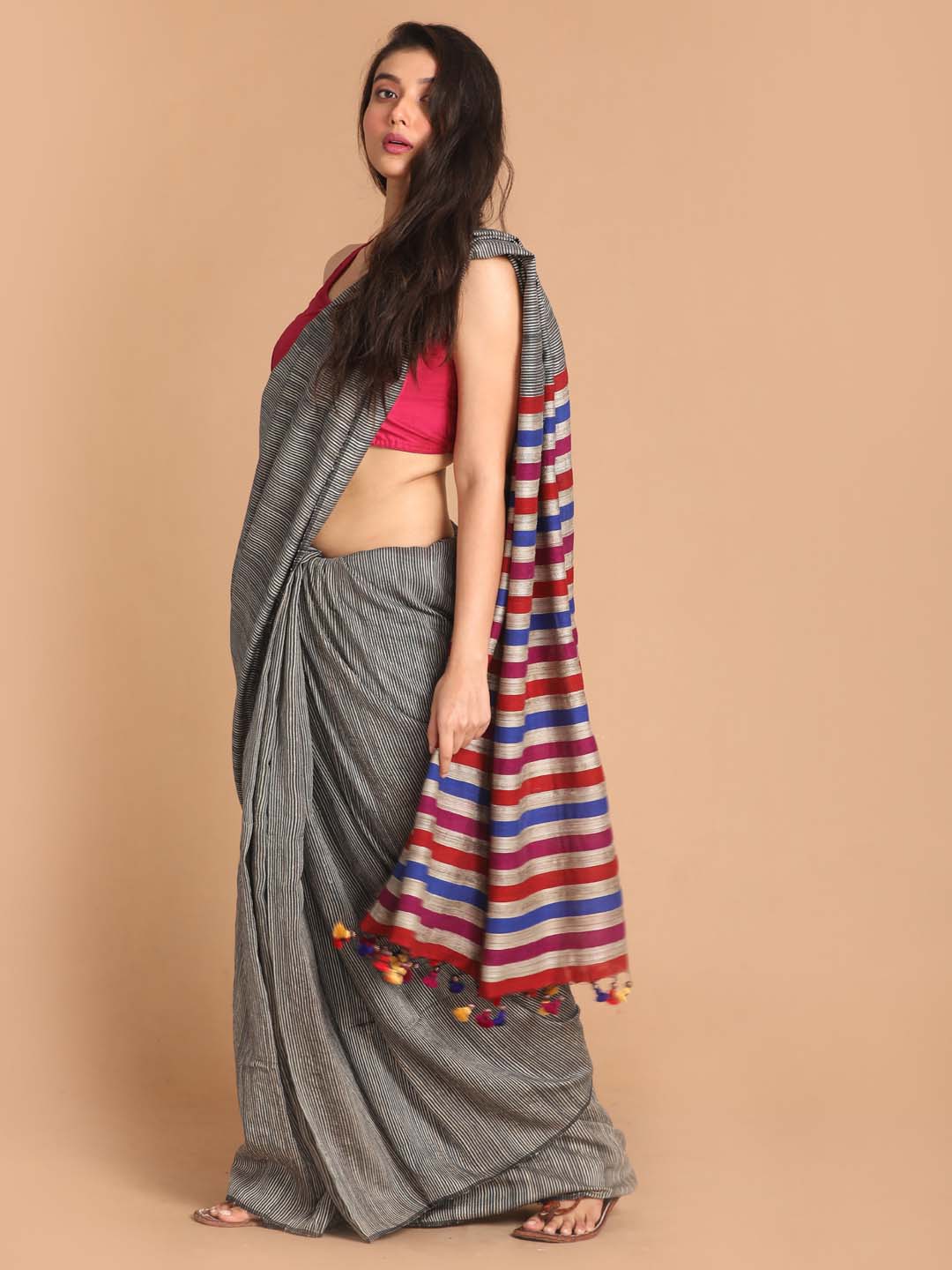 Indethnic Grey Bengal Handloom Silk Saree Work Saree - View 2