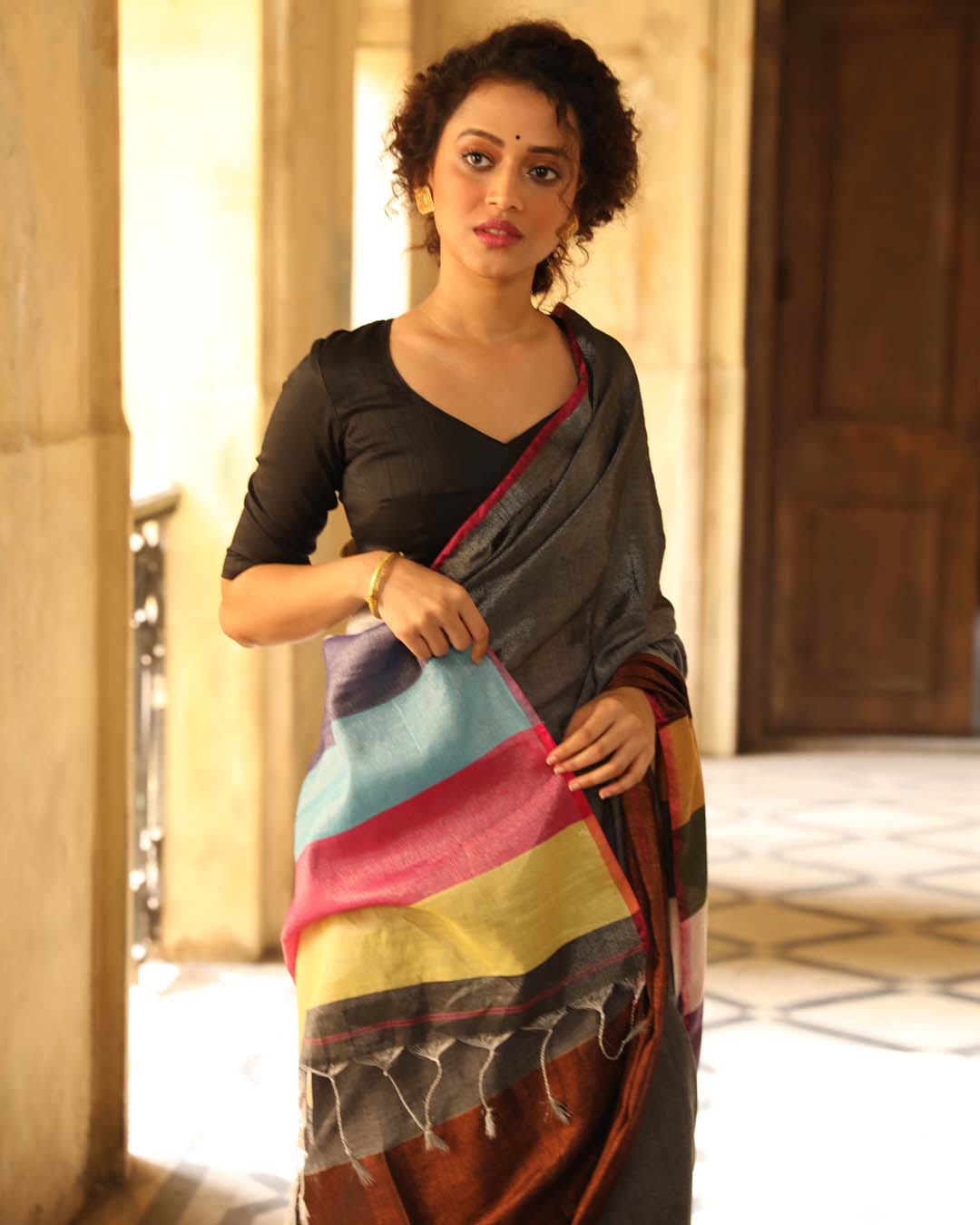 RUSTIC HARMONY (BENGAL HANDLOOM 100% PURE COTTON SAREE)