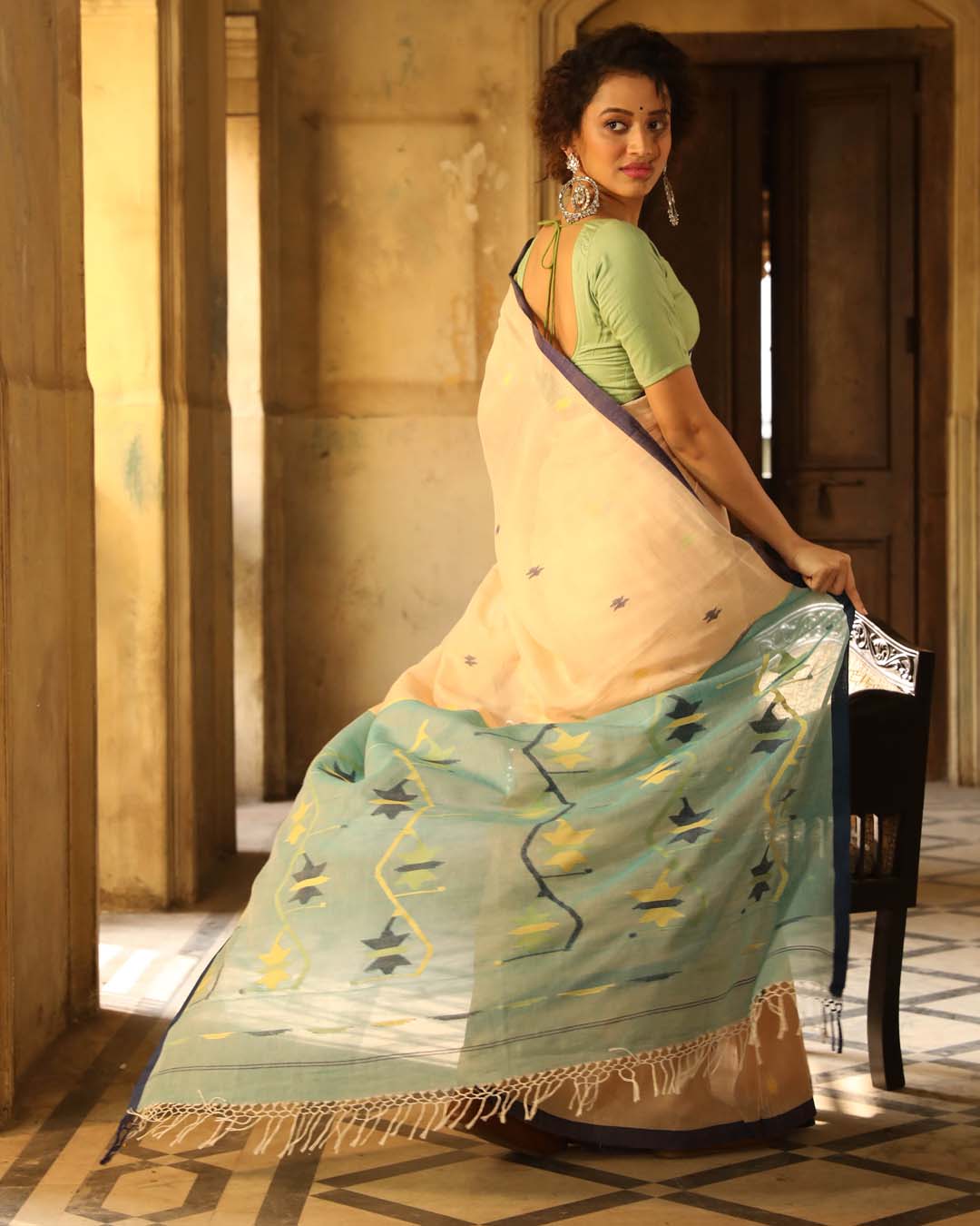 VERDANT LEGACY (BENGAL HANDLOOM 100% PURE COTTON SAREE)