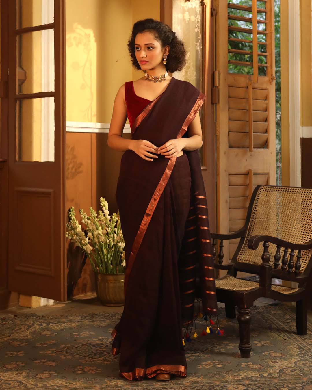 EARTHY ELEGANCE (SAREE)