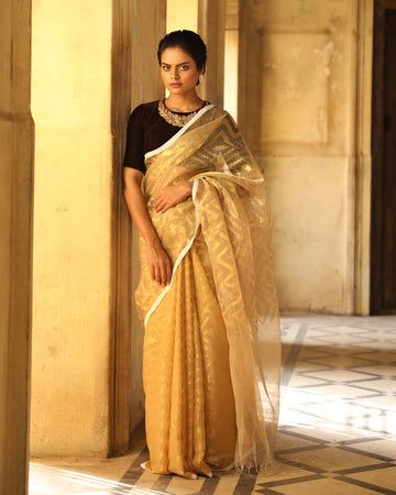 SOFT WHISPER (BENGAL HANDLOOM ART SILK SAREE)