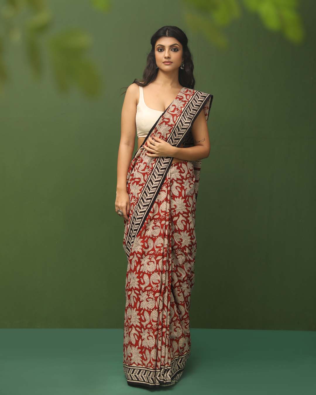 CRIMSON GLOW (SAREE)