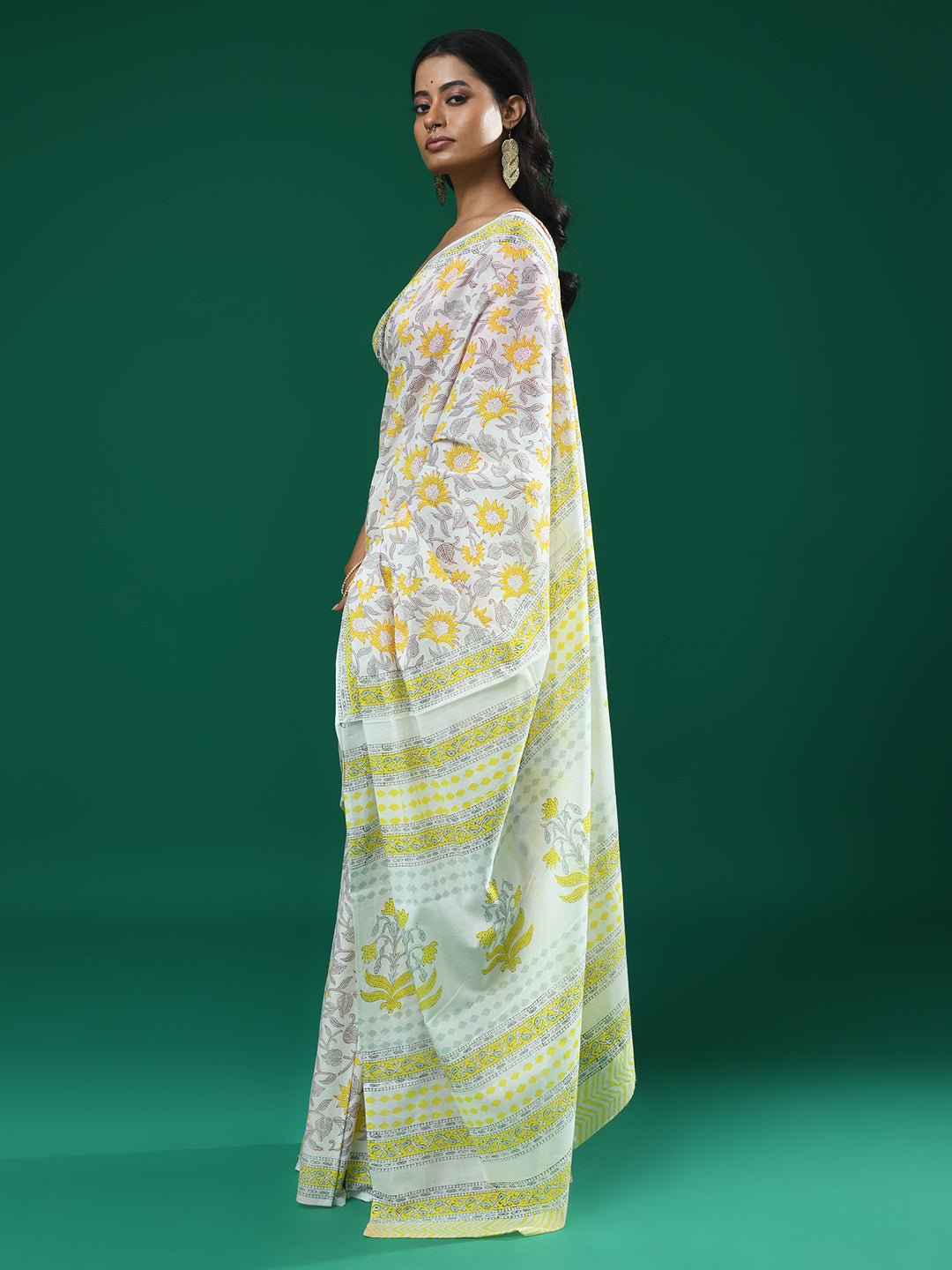 SUNLIT SERENADE (SAREE)