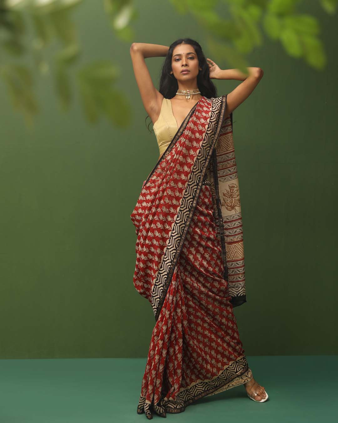 CRIMSON LEGACY (SAREE)