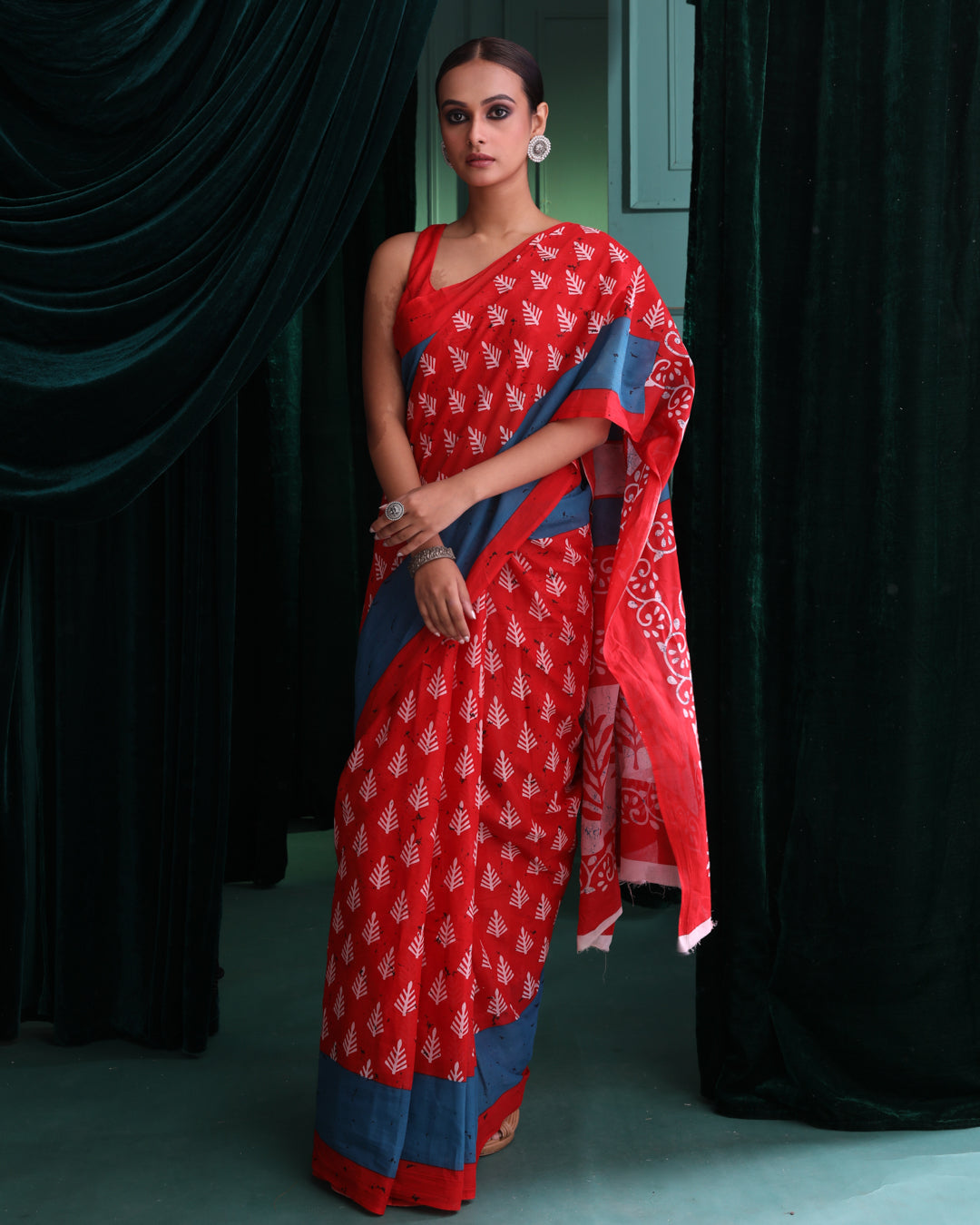 SCARLET FLAIR (BAGRU MUL MUL COTTON SAREE)