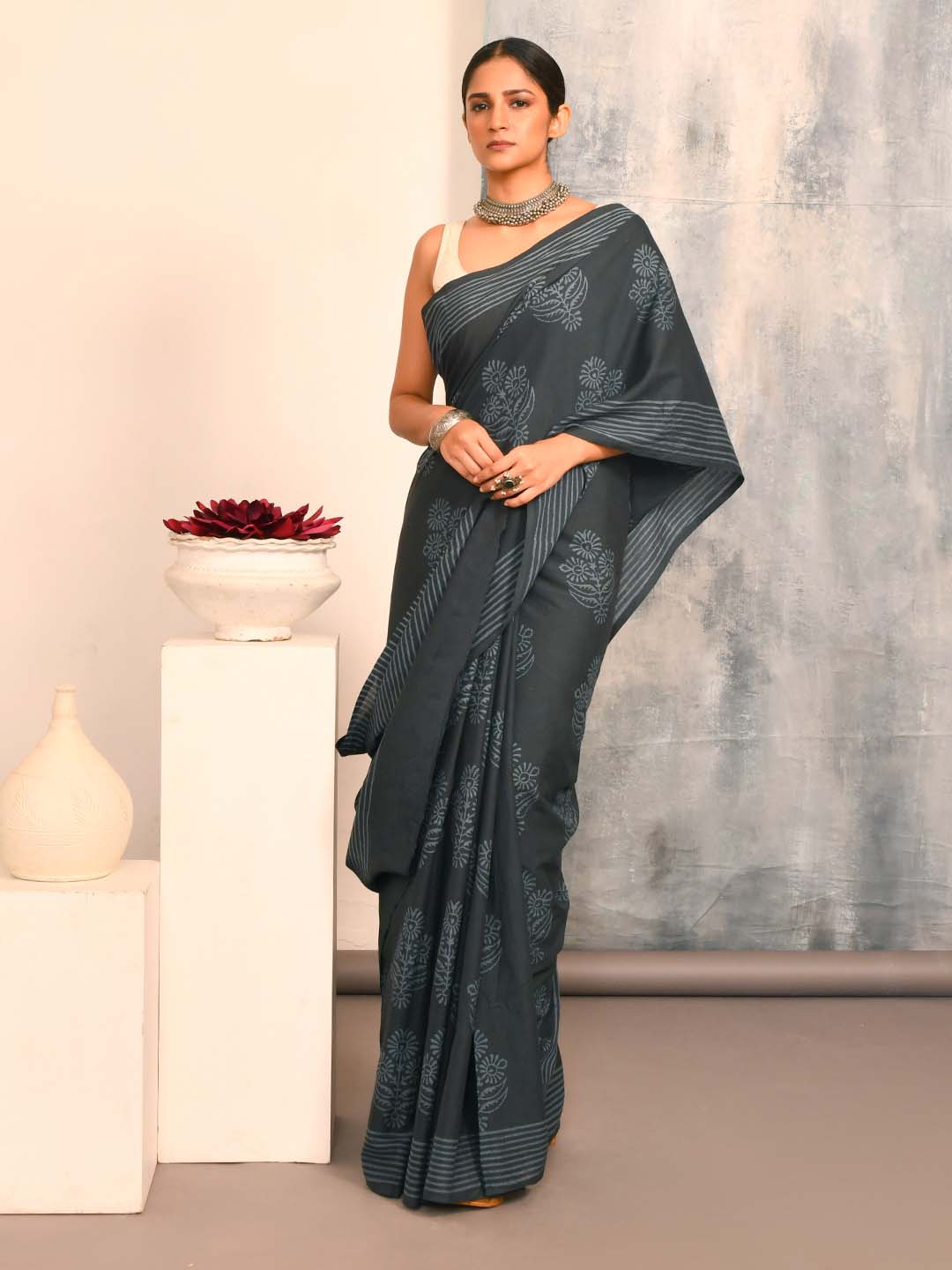 AZURE ECHOES (SAREE)