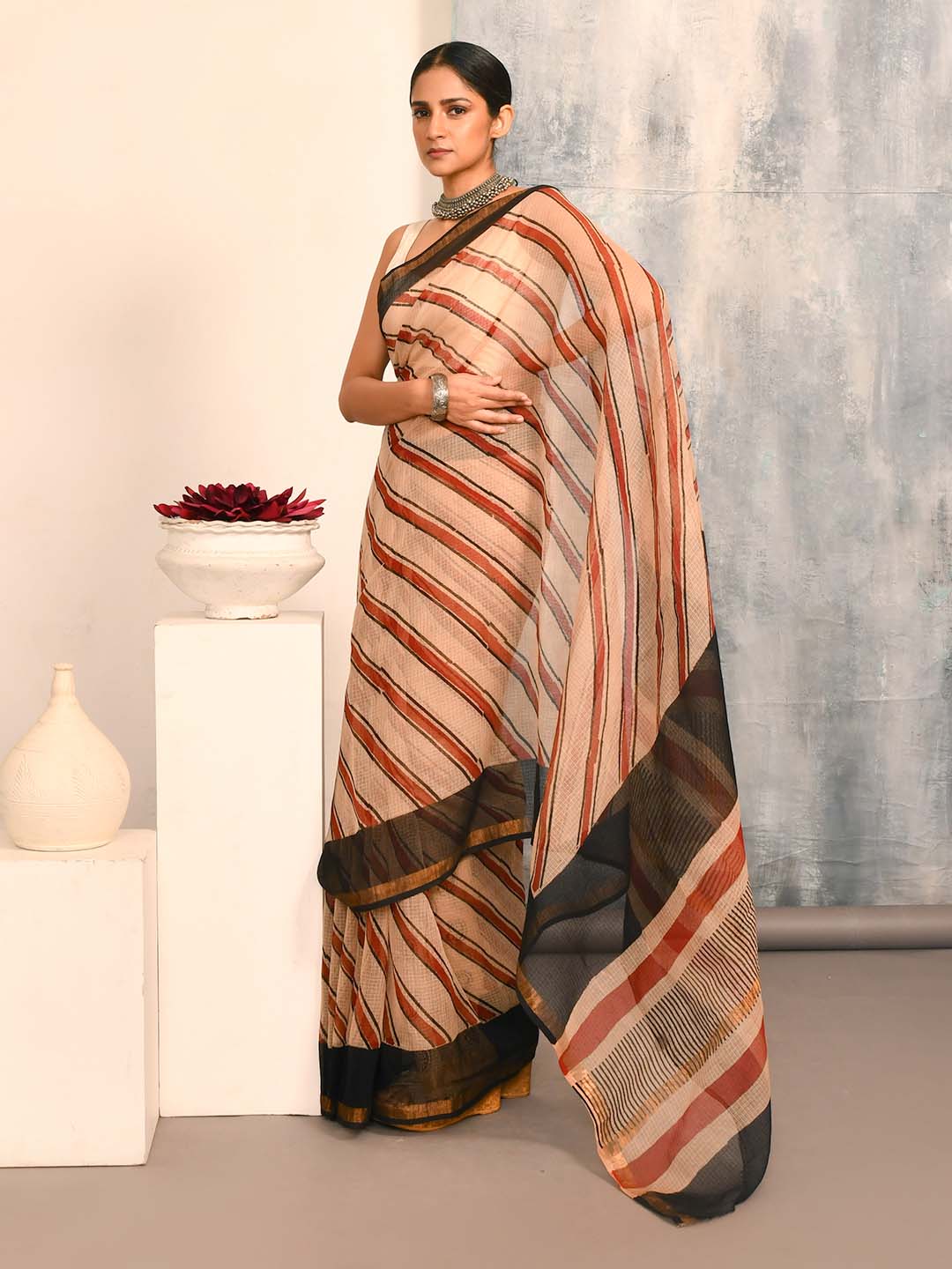 IVORY WHISPER  (SAREE)