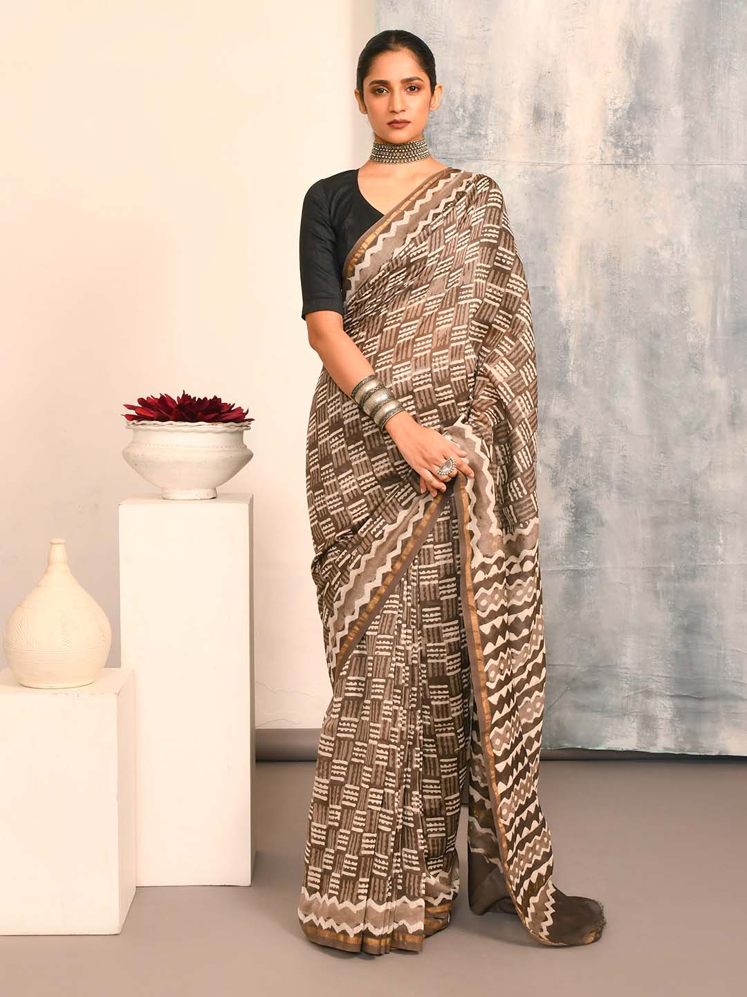 RUSTIC BROWN (SAREE)