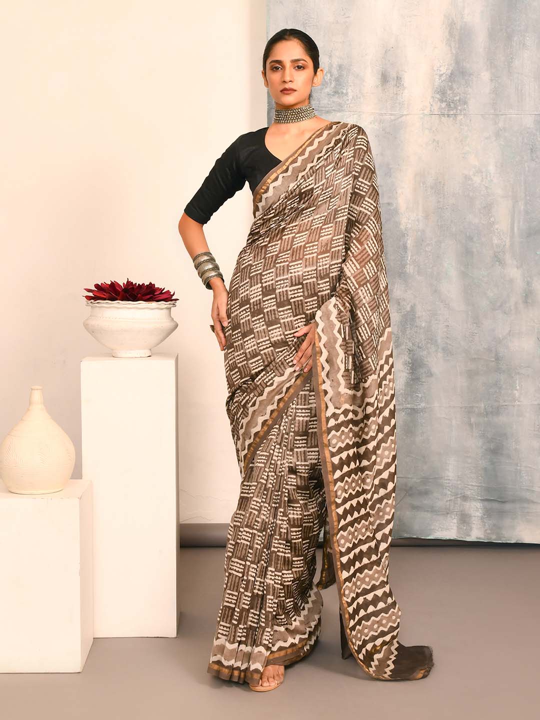 RUSTIC BROWN (SAREE)